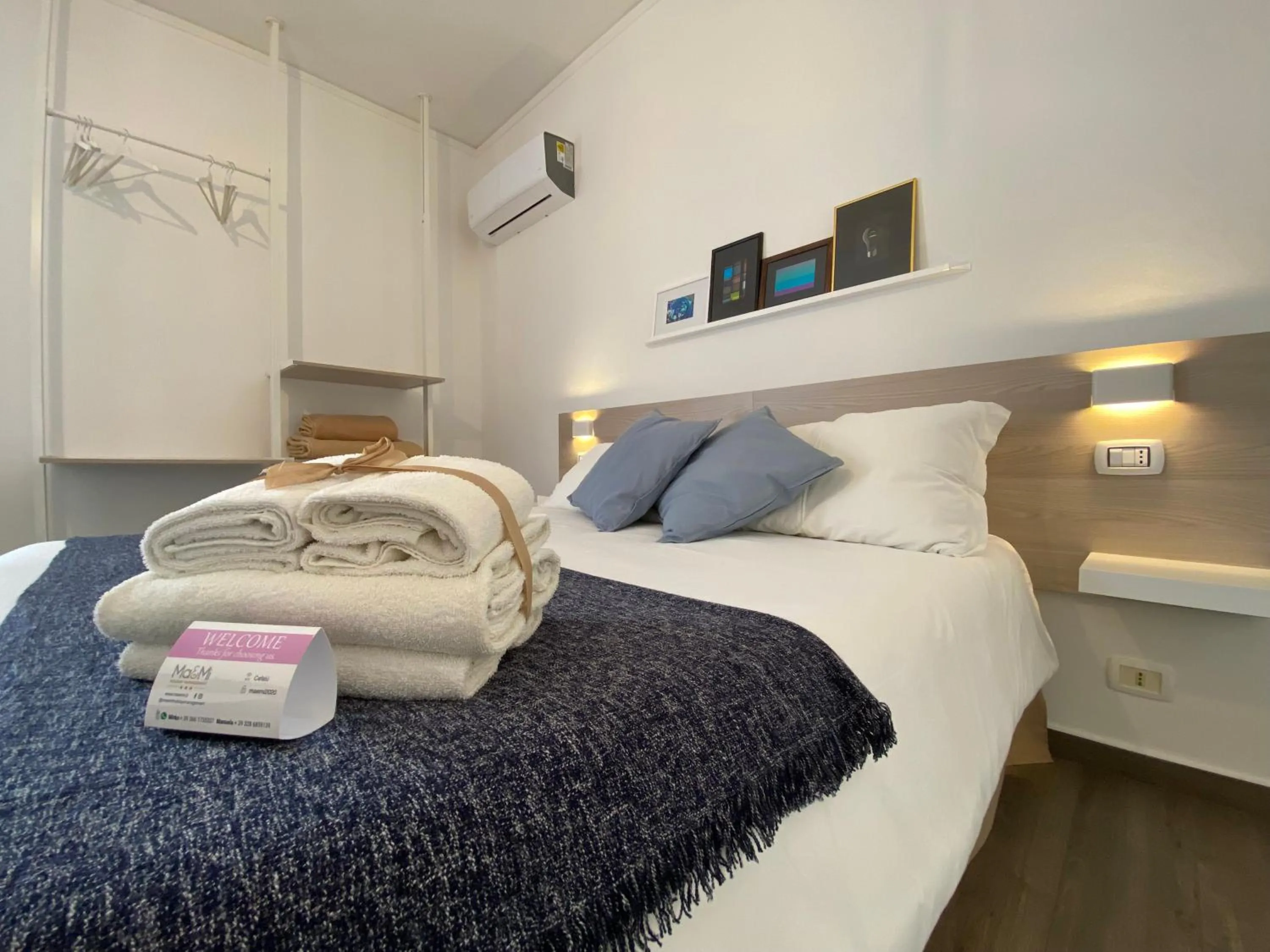 Bedroom, Bed in Ma&Mi Light Rooms