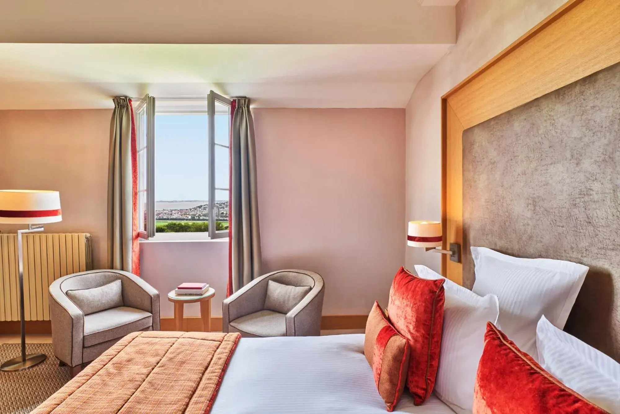 Superior Room with Sea View in Hôtel Barrière L'Hôtel du Golf Superior Room with Sea View in Hôtel Barrière L'Hôtel du Golf