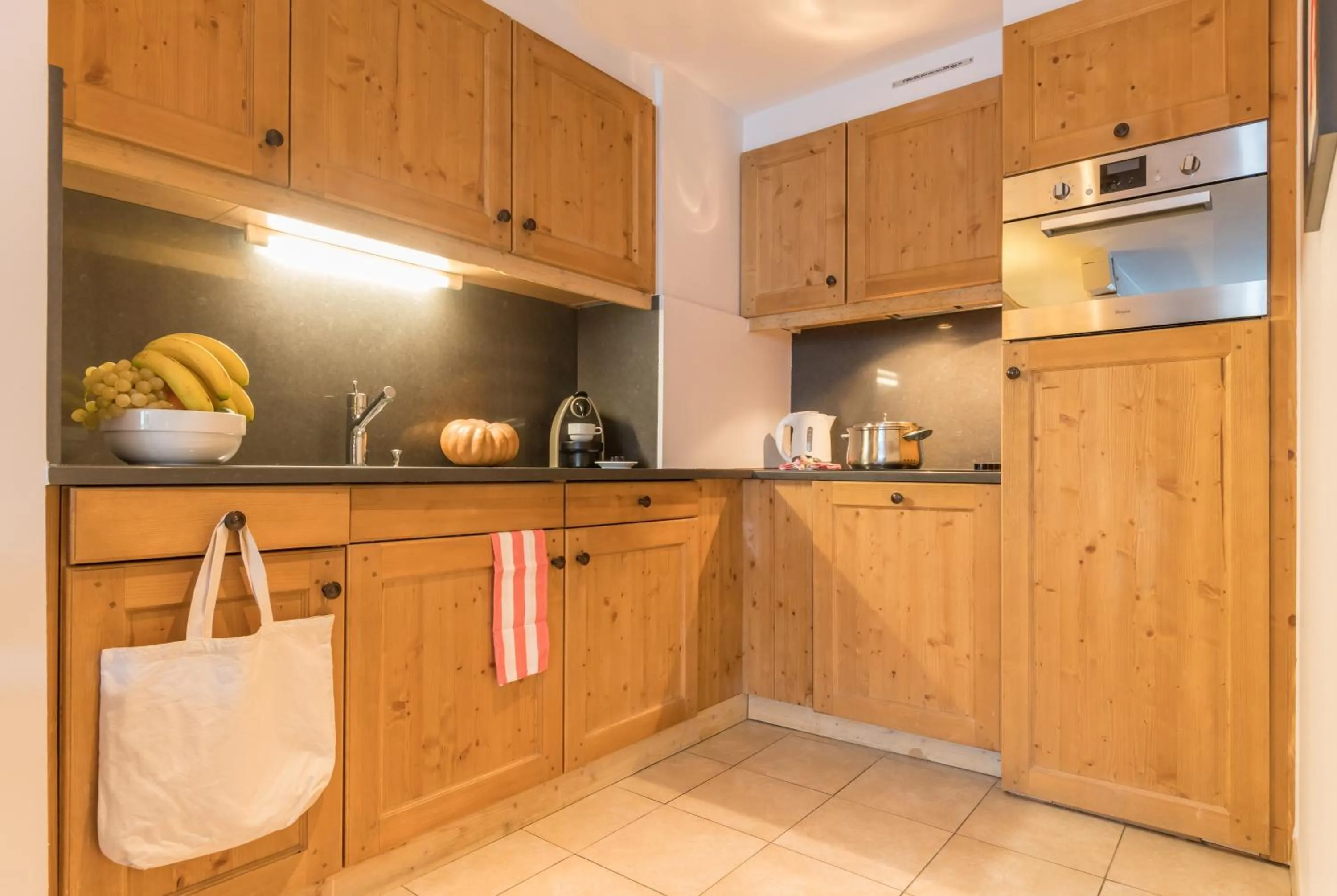 Coffee/tea facilities in Résidence Pierre & Vacances Premium Les Chalets du Forum