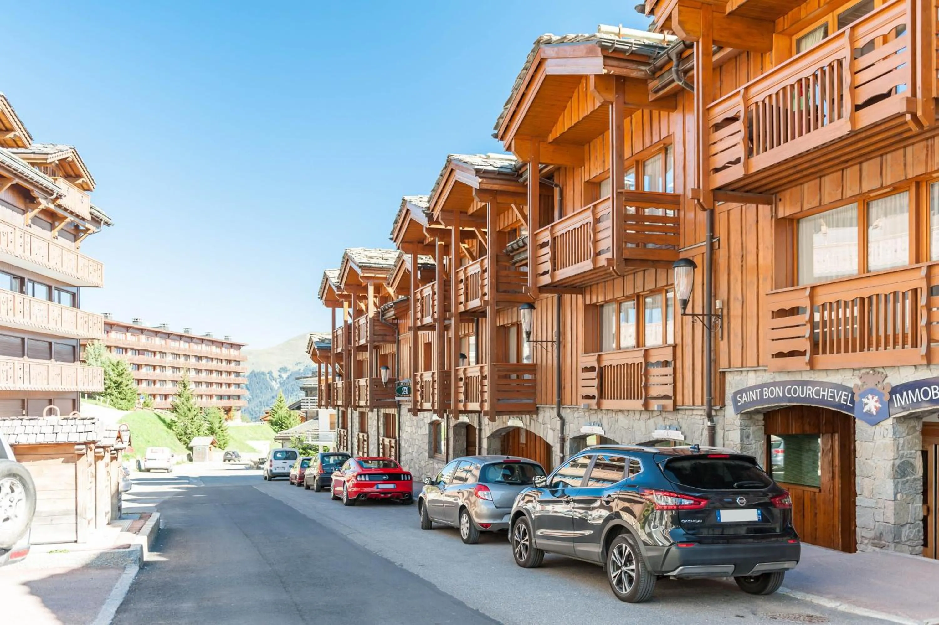 Property building in Résidence Pierre & Vacances Premium Les Chalets du Forum