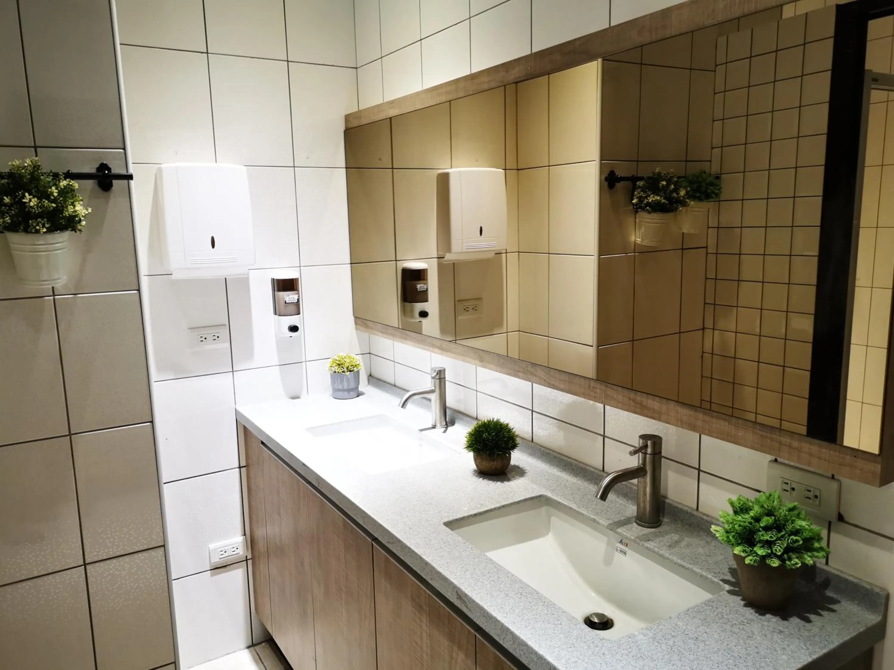 Toilet in Bluewater Hotel Xpark Gloria Outlets Taoyuan Baseball Stadium