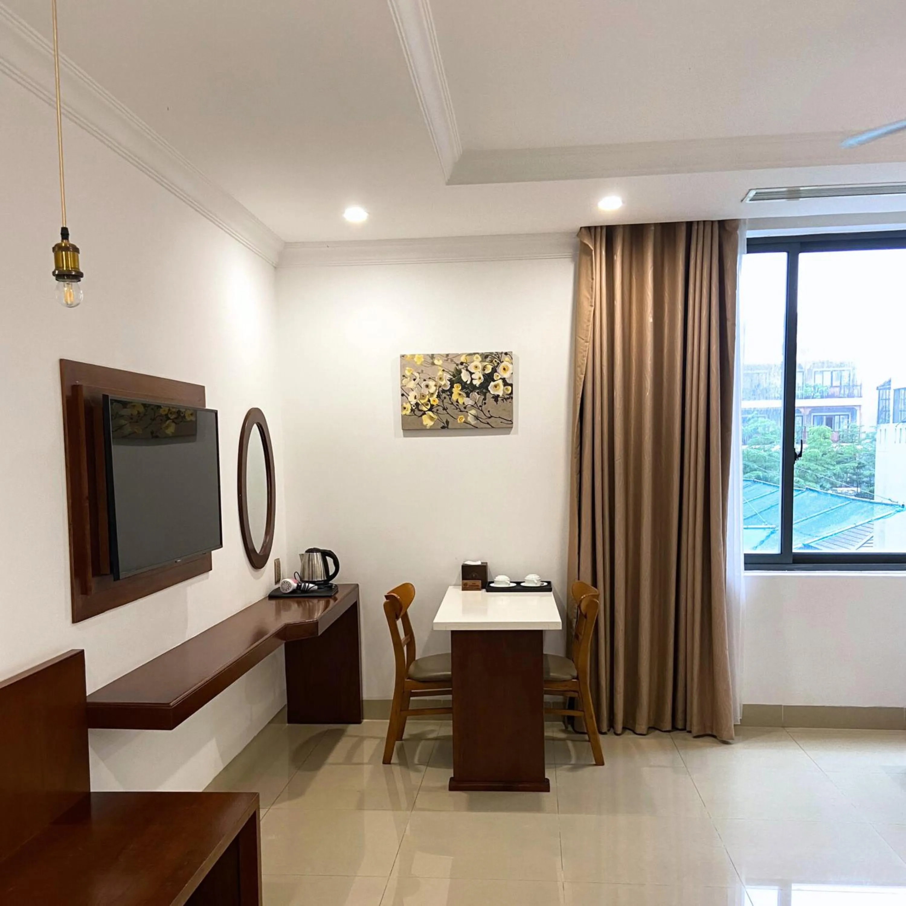 TV and multimedia in K Hotel Sauna and Massage