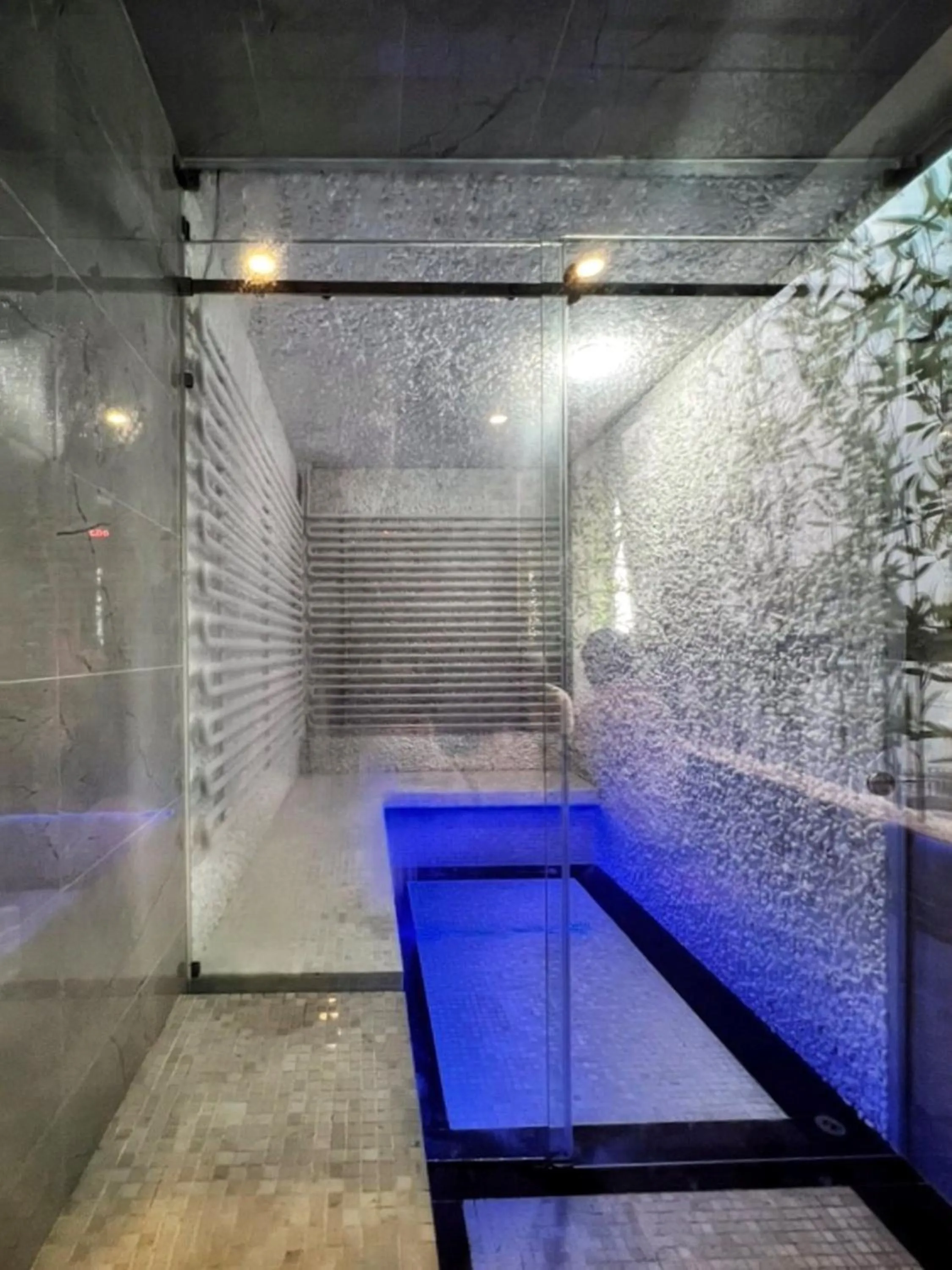 Sauna in K Hotel Sauna and Massage