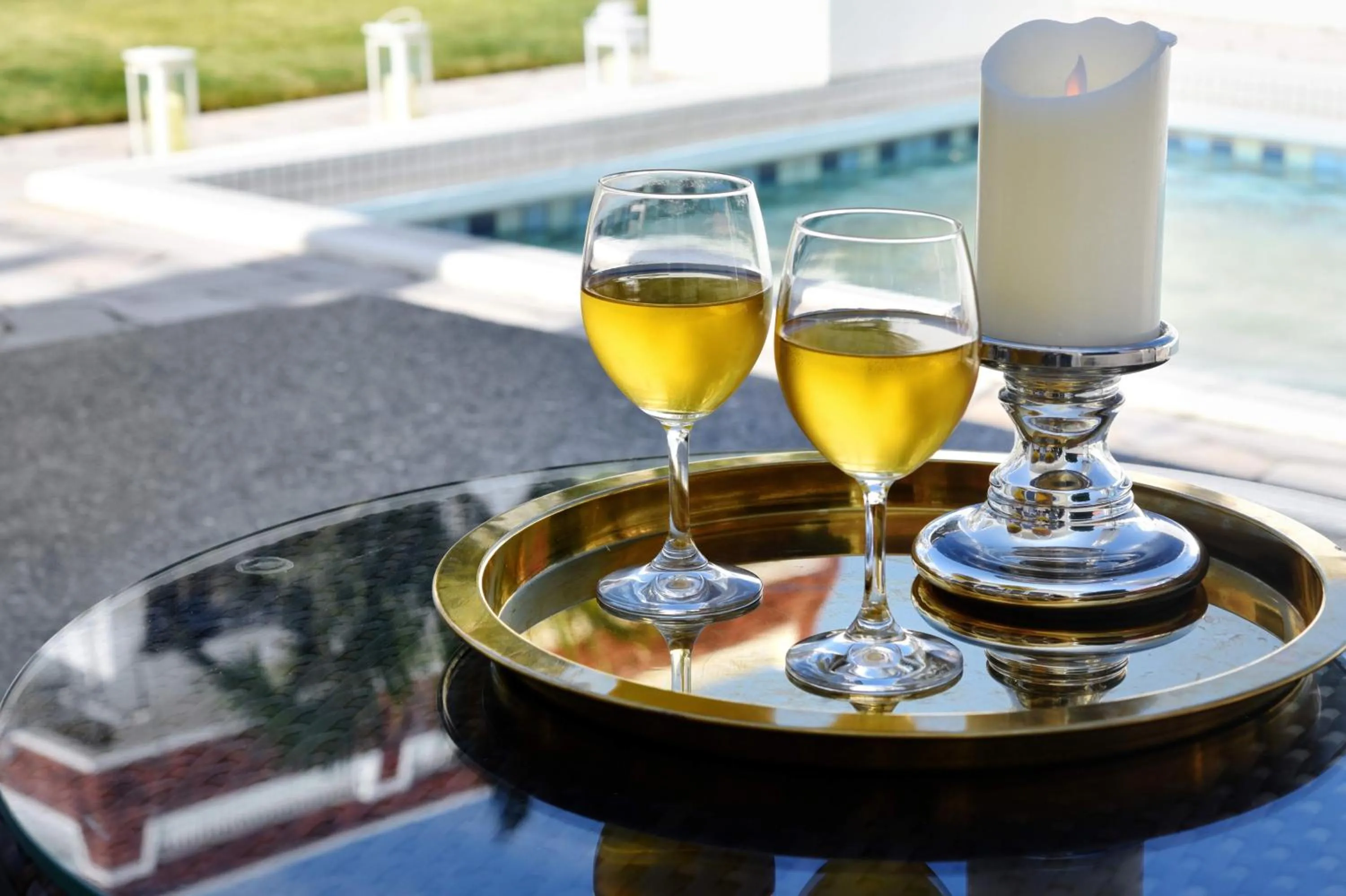 Drinks in Route 6 Inn