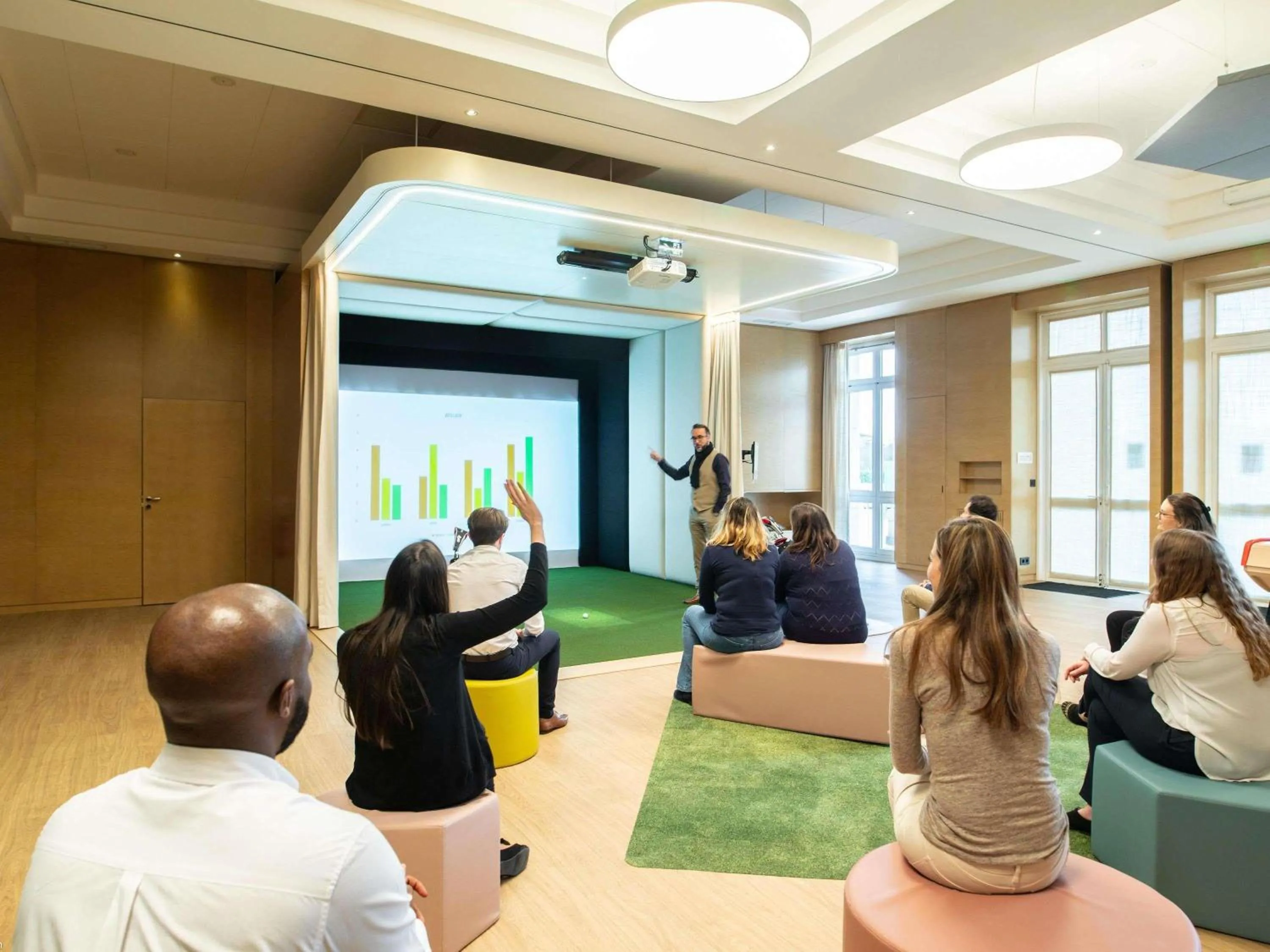 Meeting/conference room in Mercure Chantilly Resort & Conventions