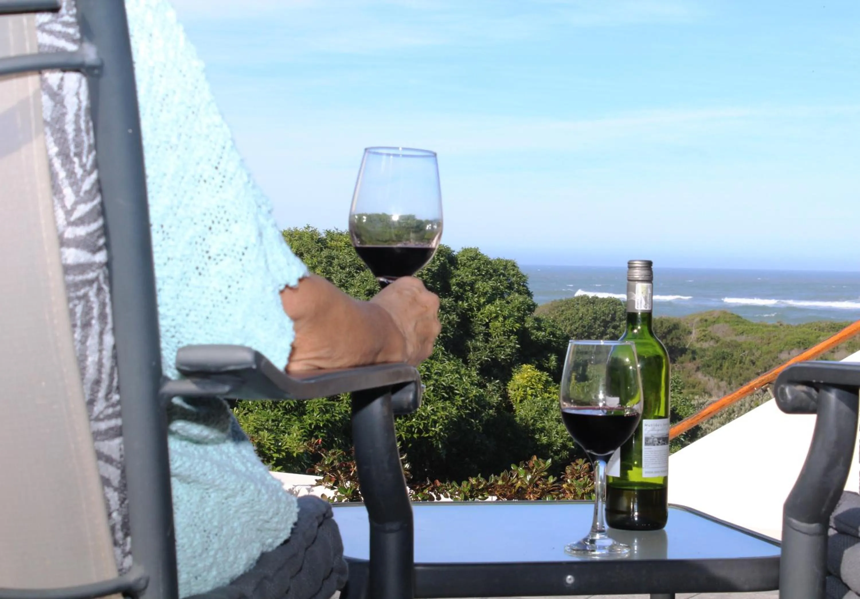 Area and facilities in Beach Break B&B - Deluxe Suites