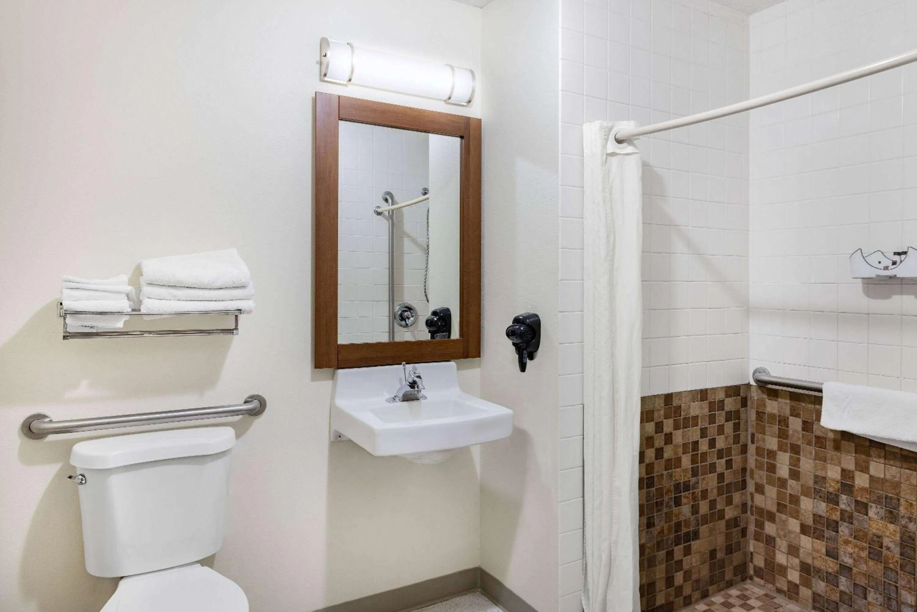 Shower in Super 8 by Wyndham Valentine NE