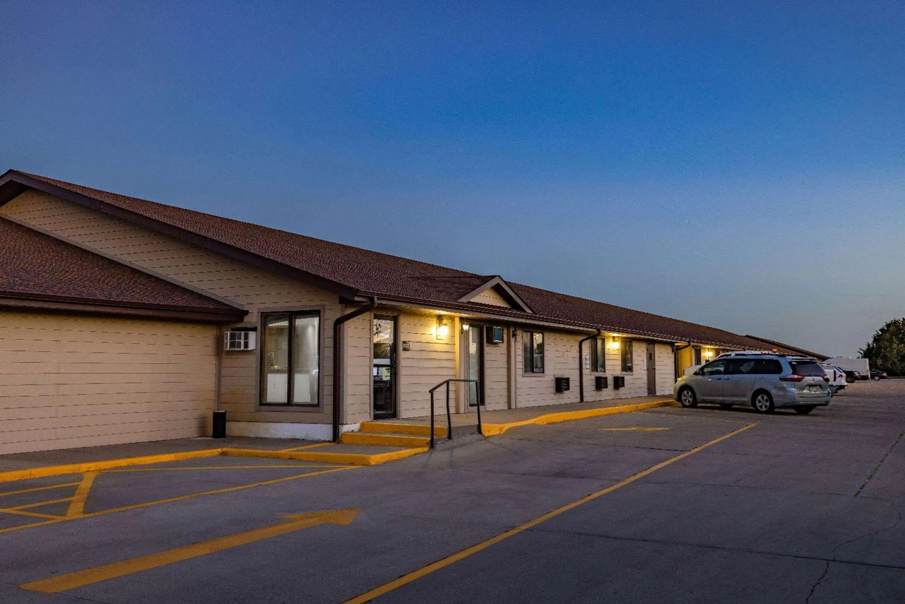 Property building in Super 8 by Wyndham Valentine NE