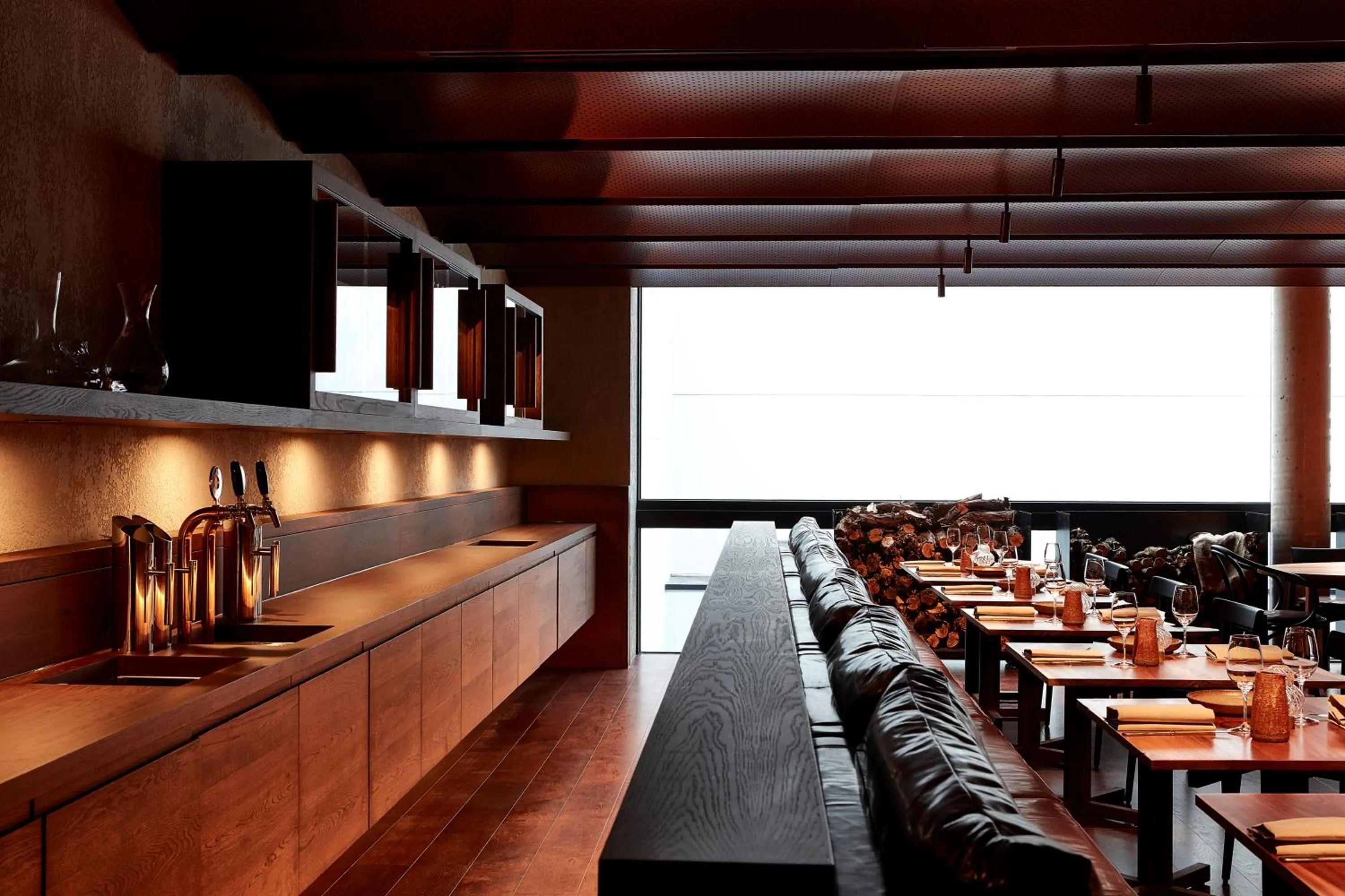 Restaurant/places to eat in United Places Hotel Botanic Gardens