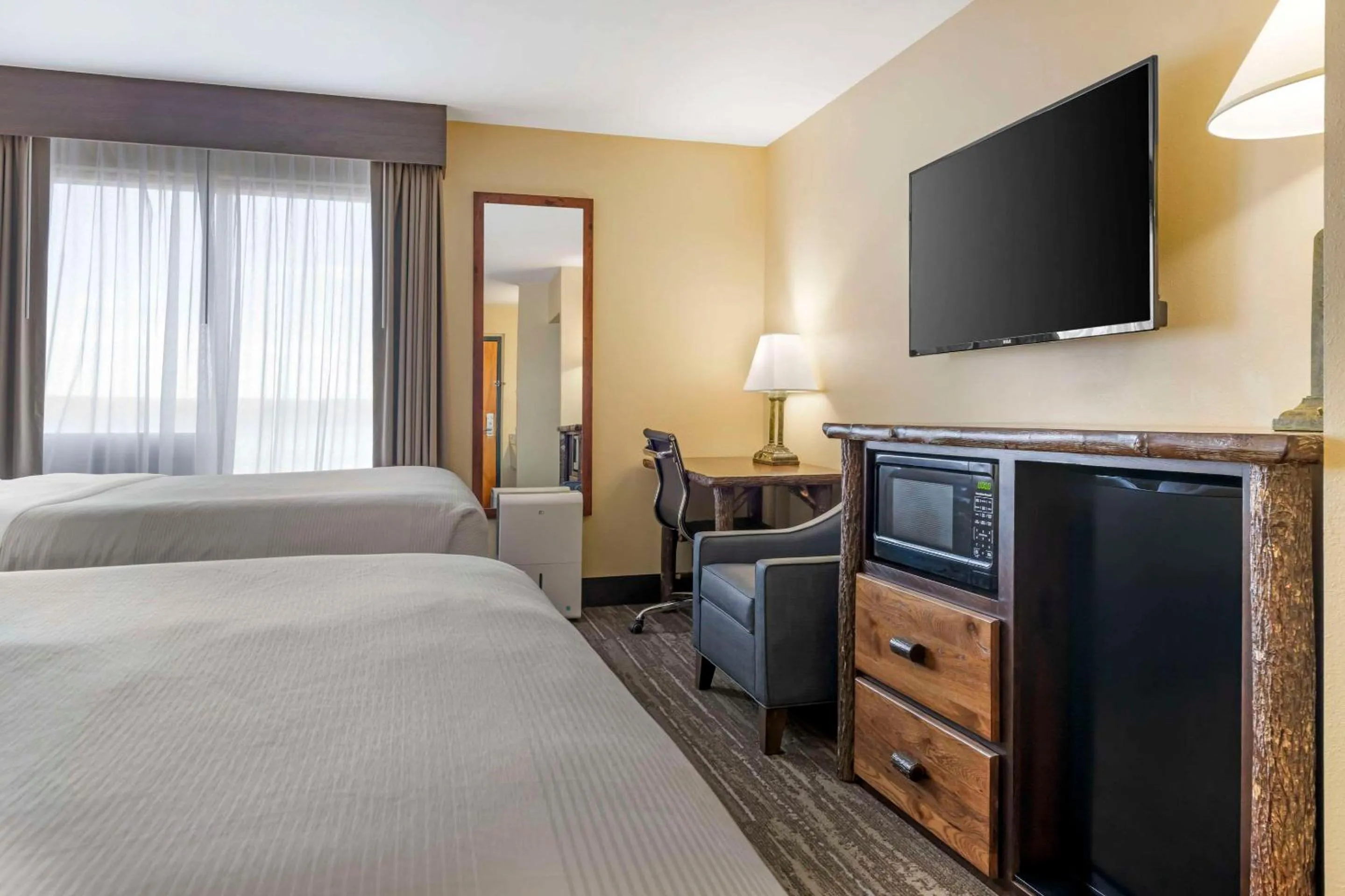 Bedroom, Bed in Quality Inn Ashland - Lake Superior