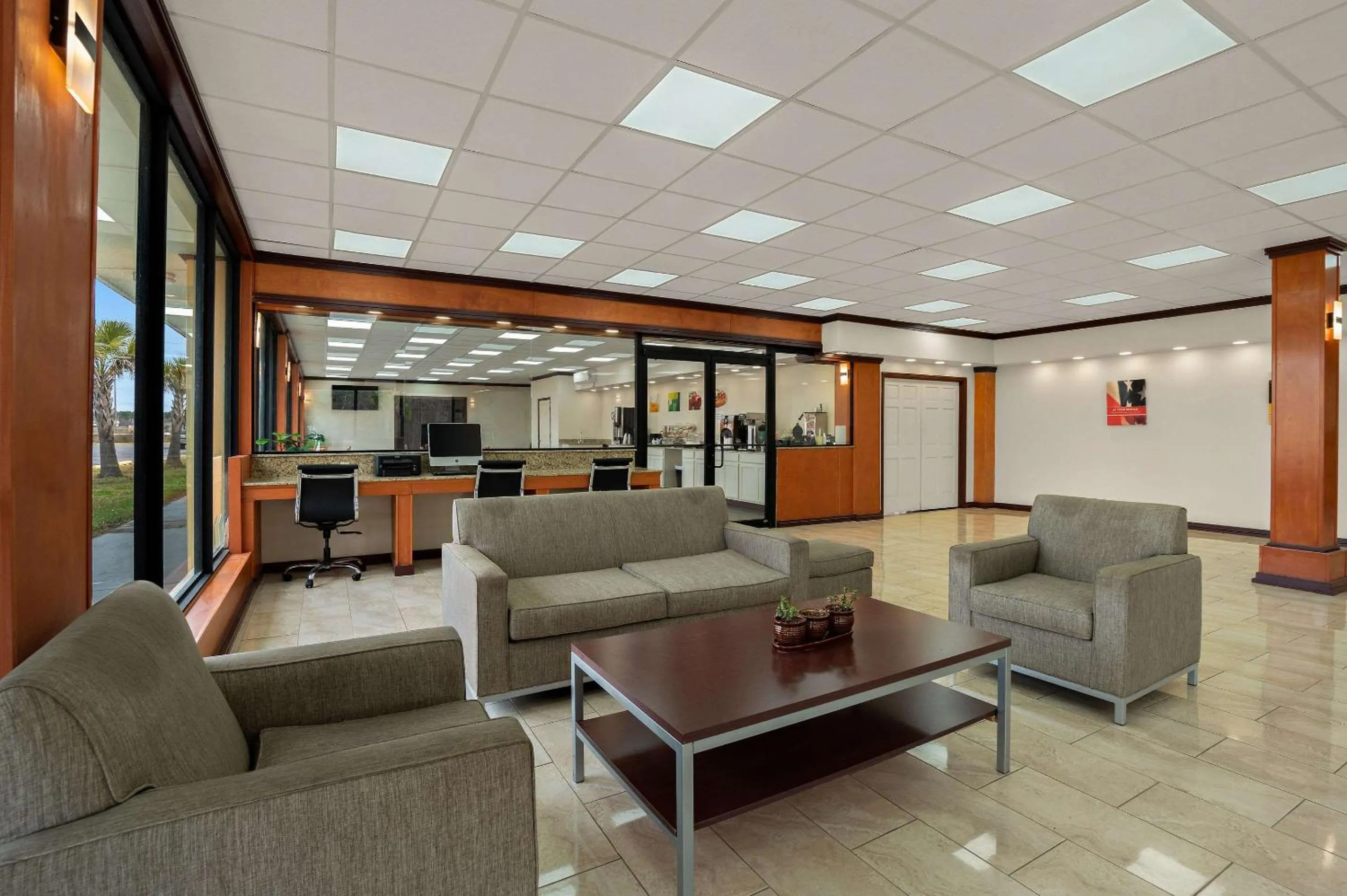 Lobby or reception in Econo Lodge Yemassee