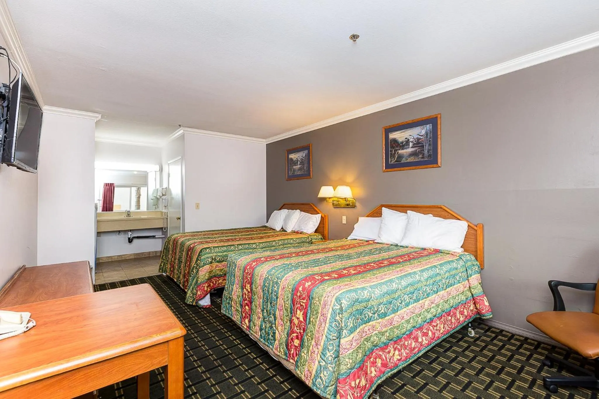 Bed in Buena Vista Inn