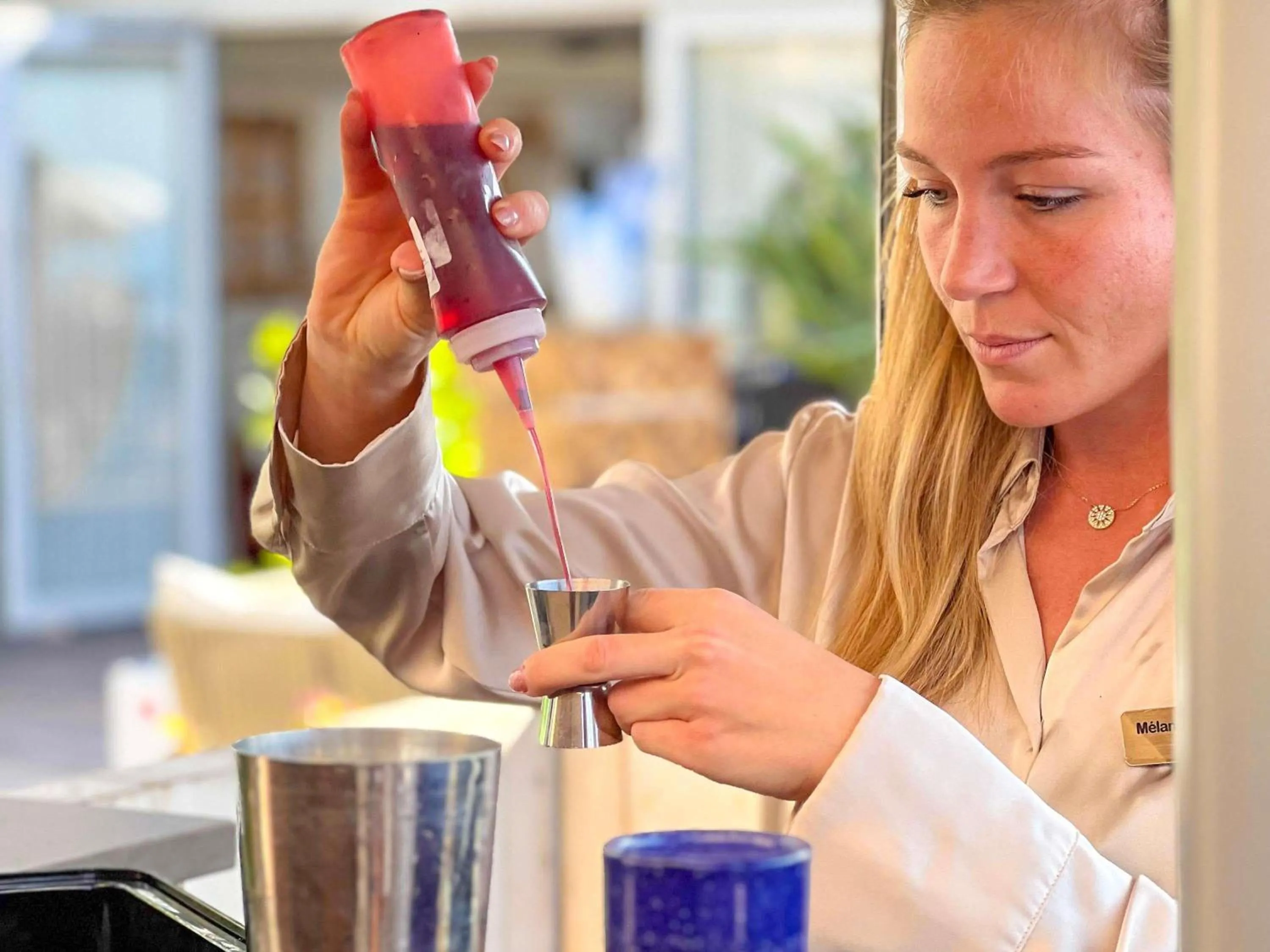 Lounge or bar in Croisette Beach Hotel Cannes - MGallery Collection