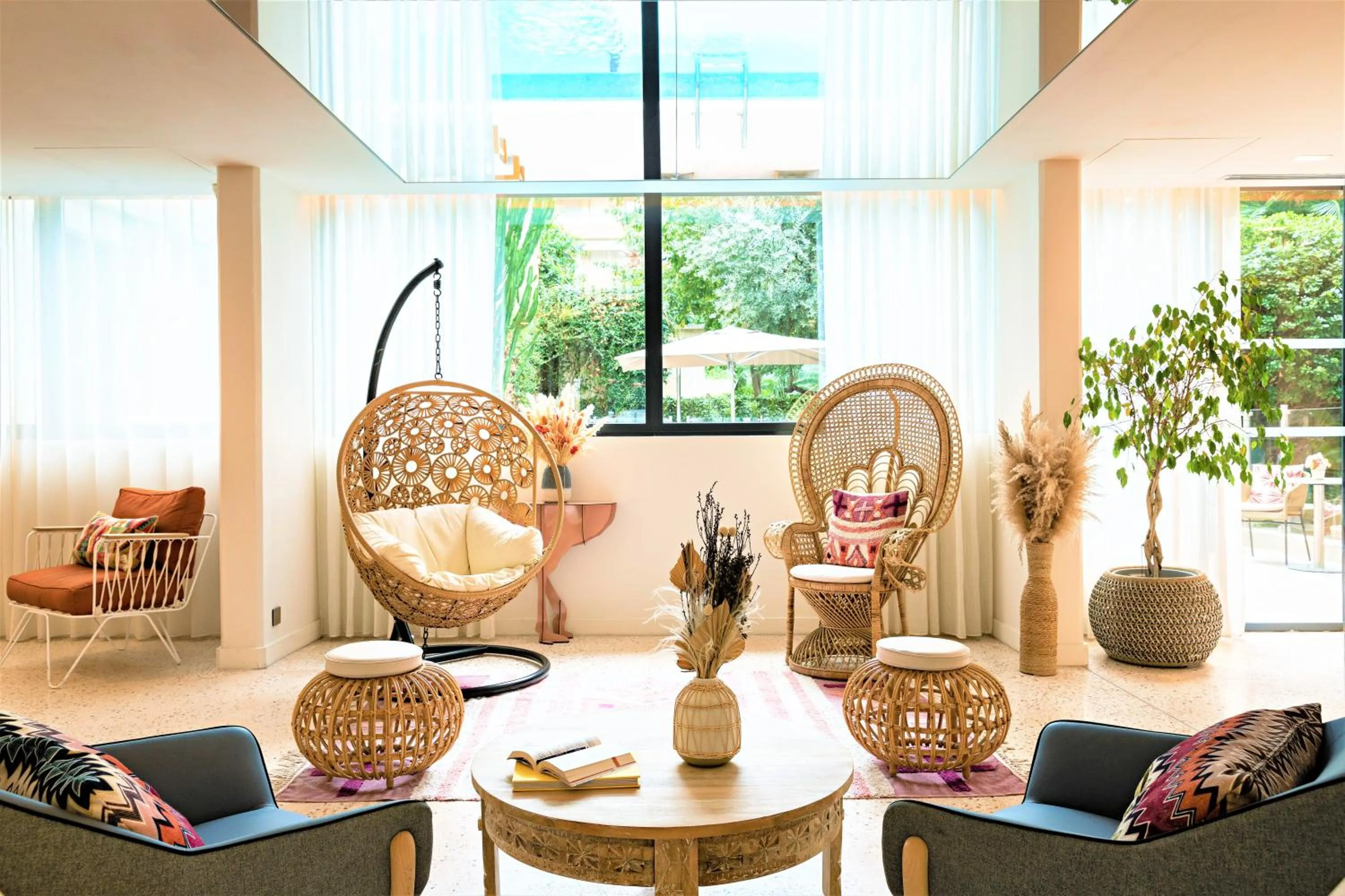 Property building in Croisette Beach Hotel Cannes - MGallery Collection