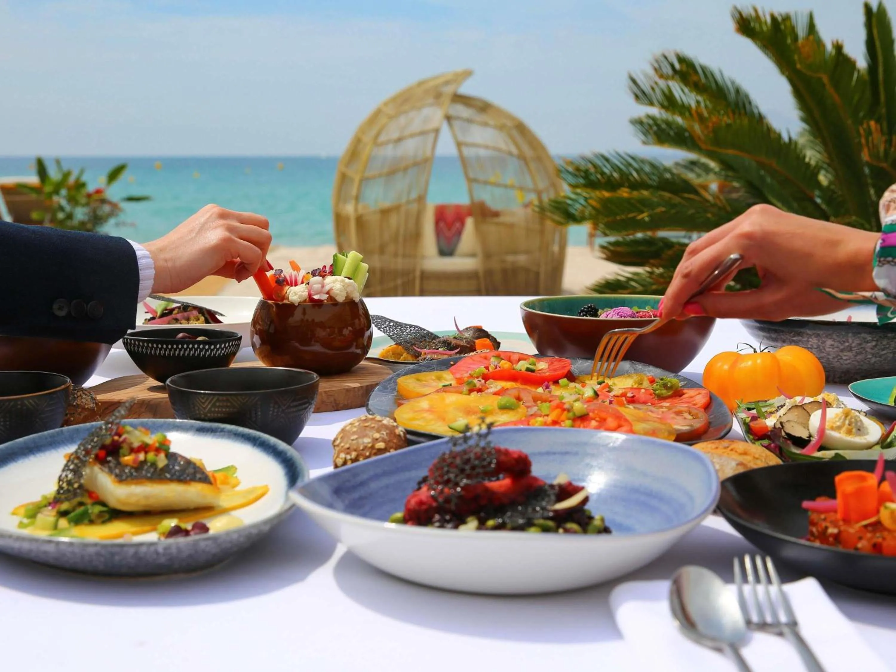 Restaurant/places to eat in Croisette Beach Hotel Cannes - MGallery Collection