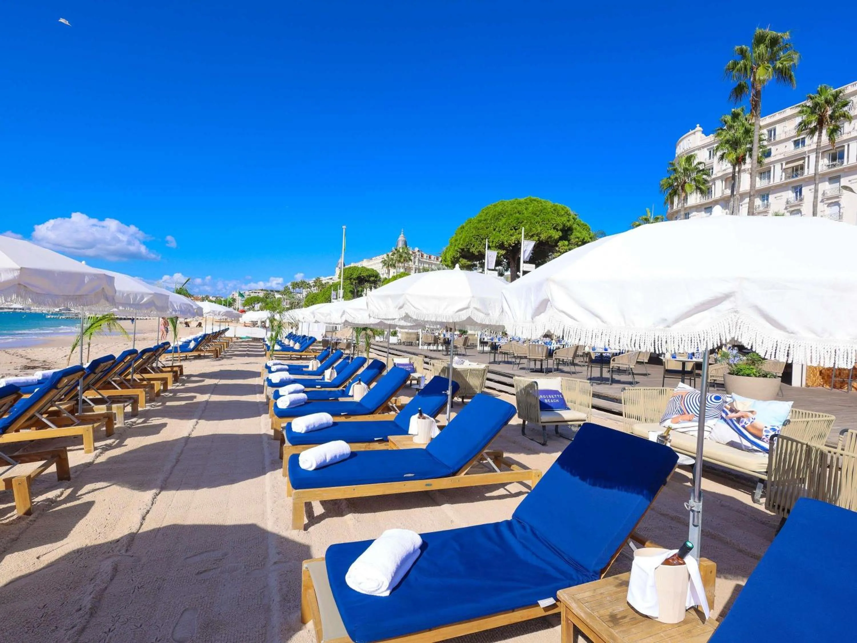 Restaurant/places to eat in Croisette Beach Hotel Cannes - MGallery Collection