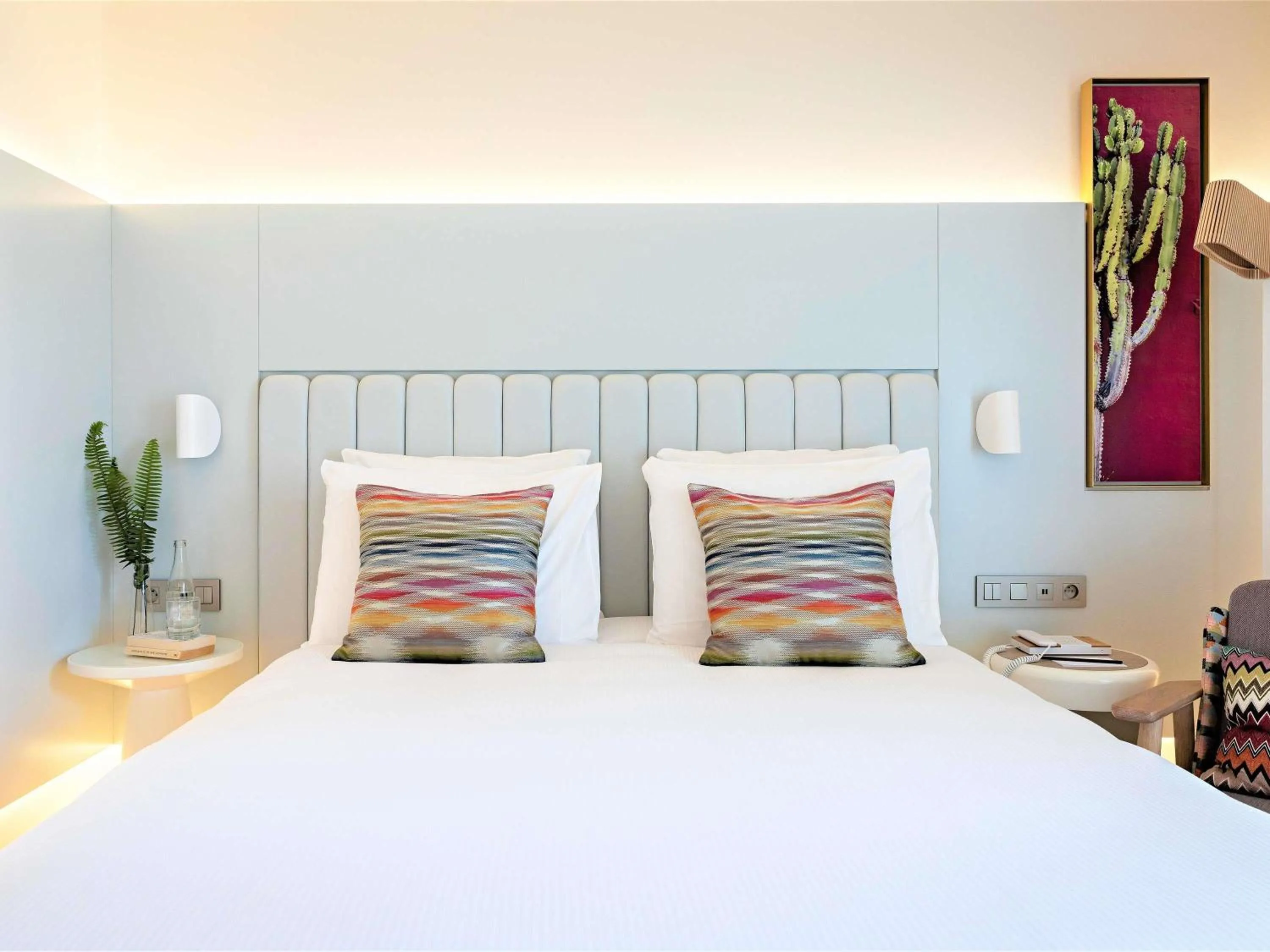 Bedroom, Bed in Croisette Beach Hotel Cannes - MGallery Collection