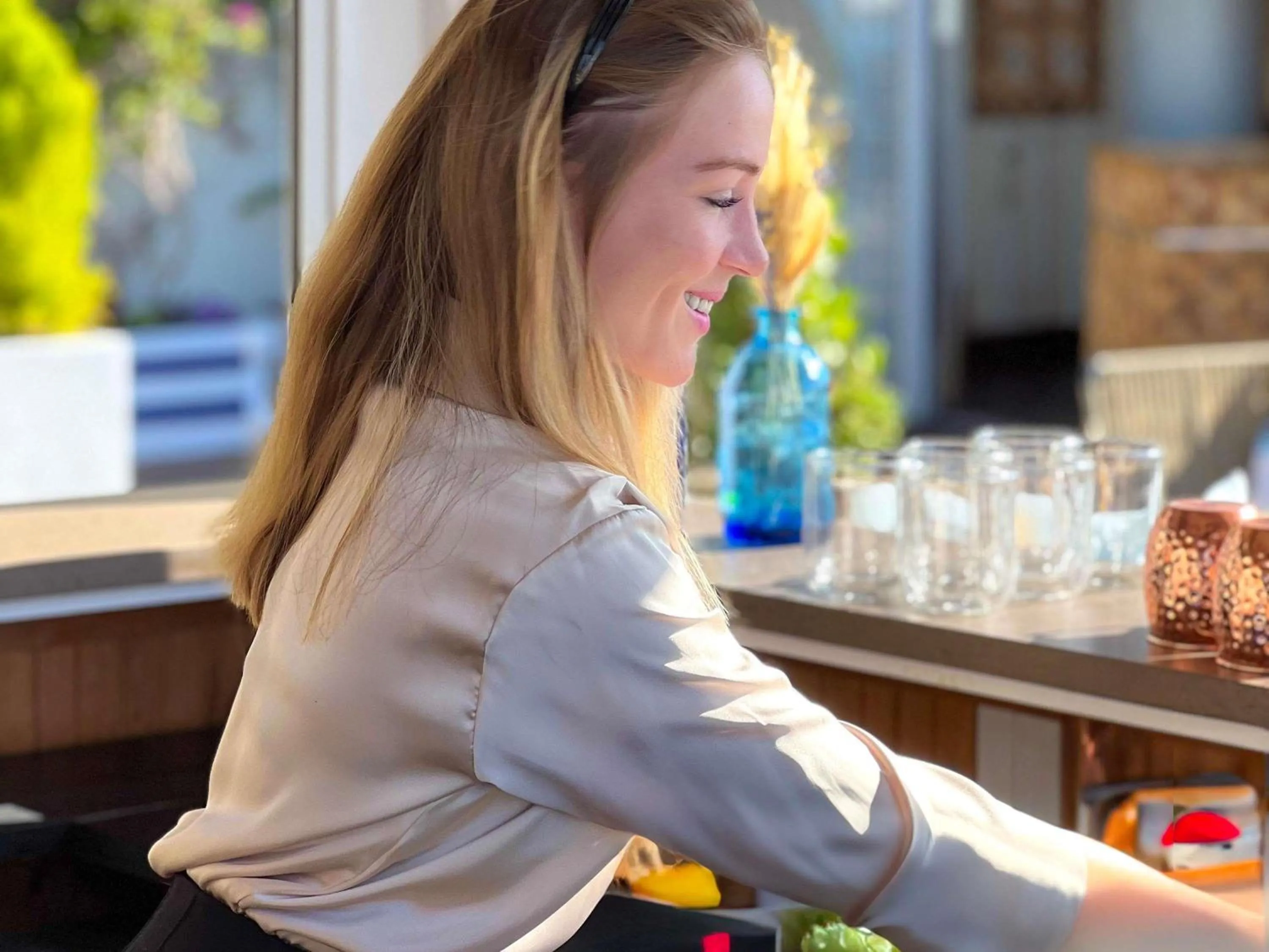 Lounge or bar in Croisette Beach Hotel Cannes - MGallery Collection