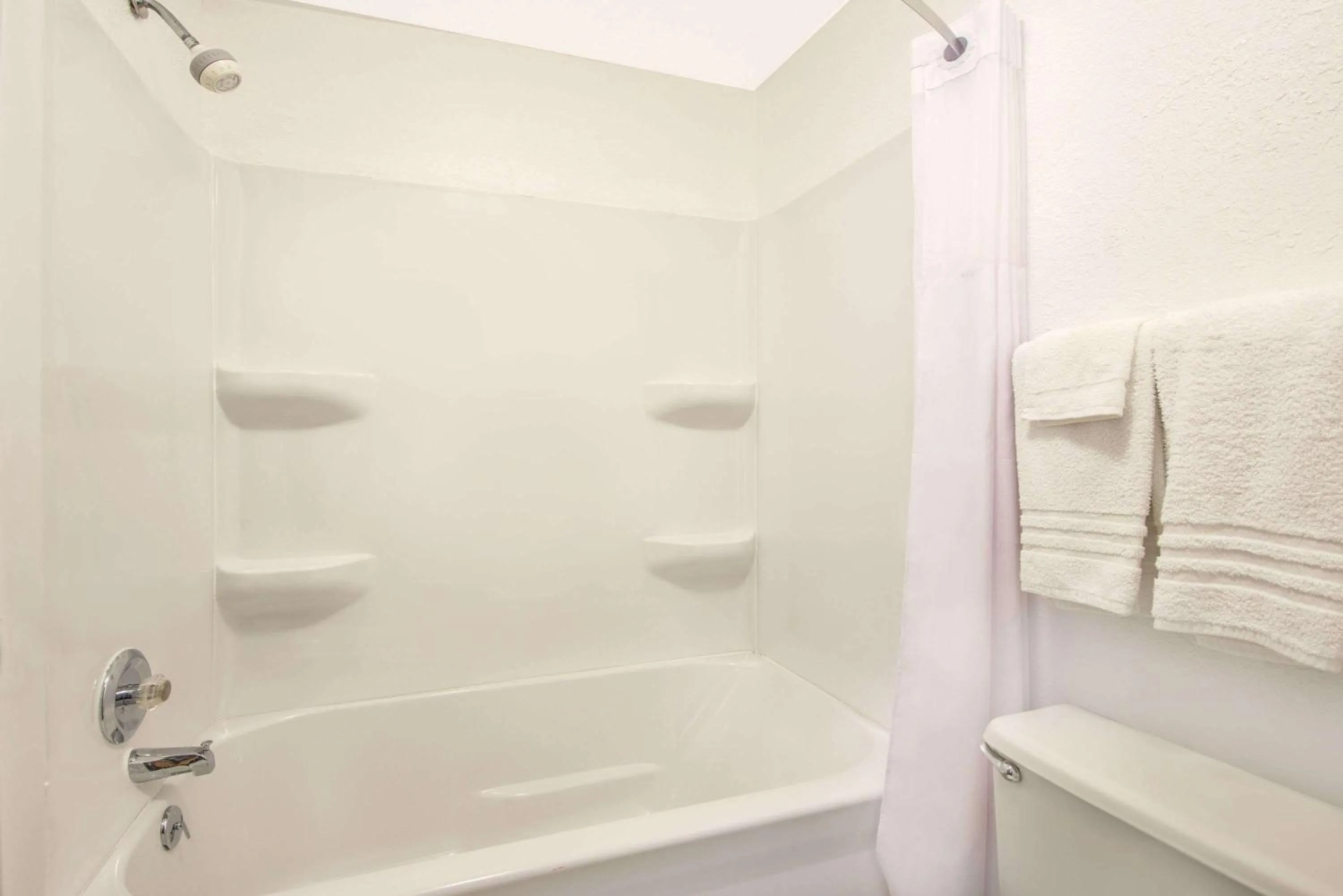 Photo of the whole room in Days Inn by Wyndham Kingdom City