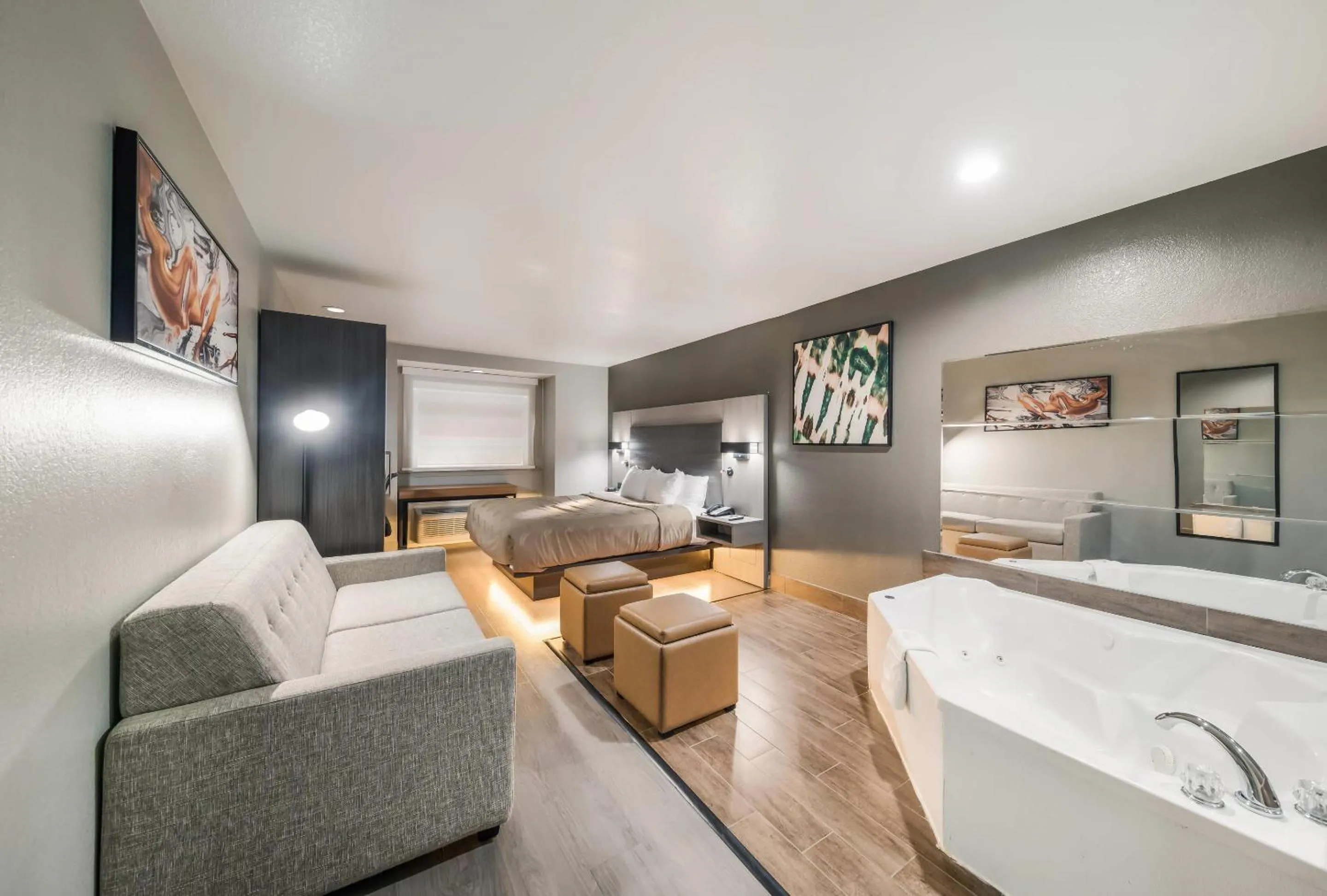 Bedroom in Quality Inn & Suites North Mesquite I-30