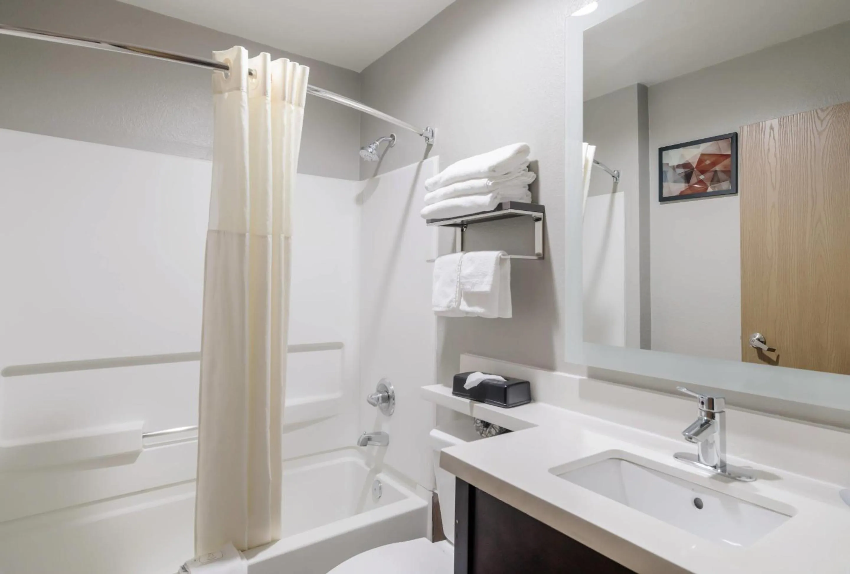 Bedroom in Quality Inn & Suites North Mesquite I-30