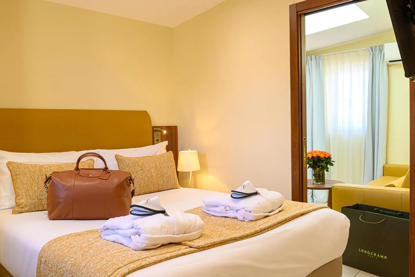 Bed in Résidence Aston la Scala