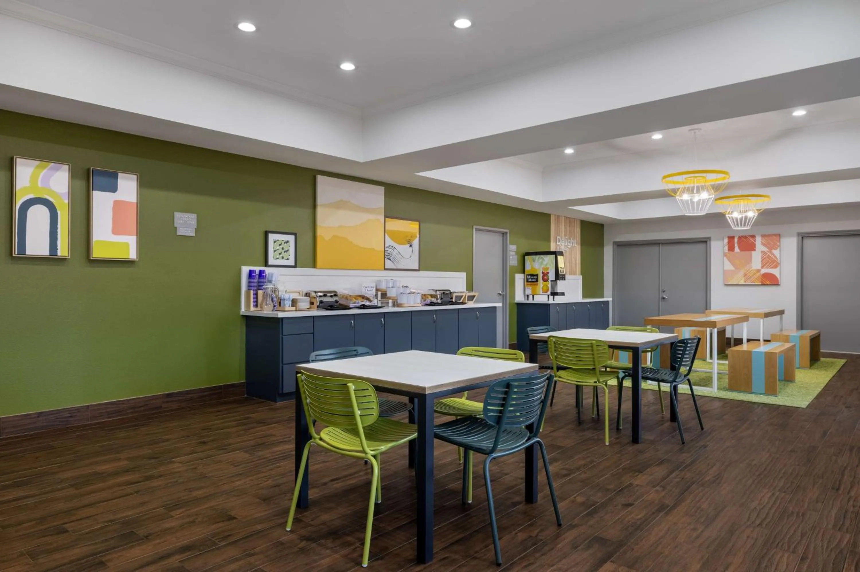 Breakfast in Spark by Hilton Nacogdoches