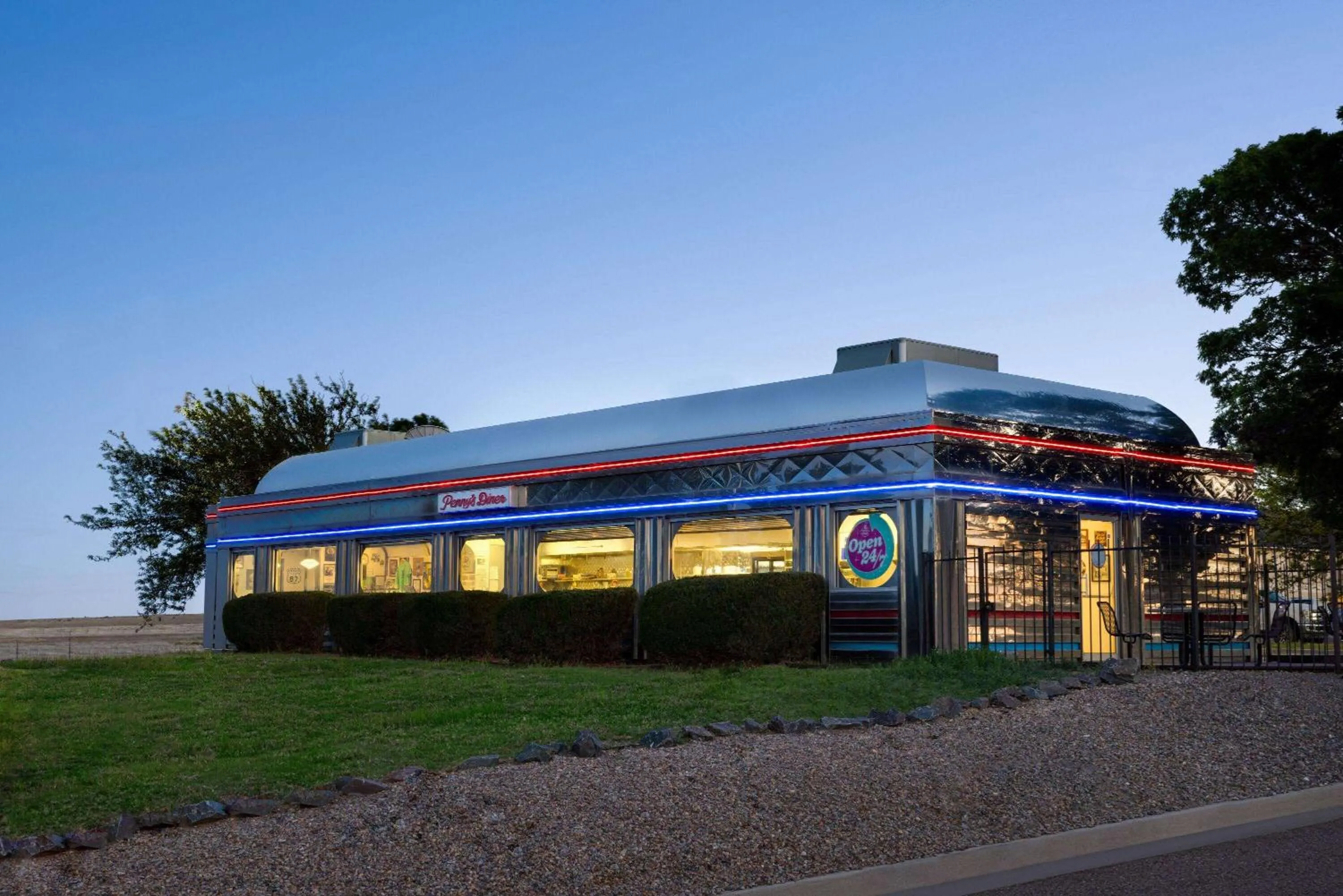 Restaurant/places to eat in Travelodge by Wyndham Vaughn