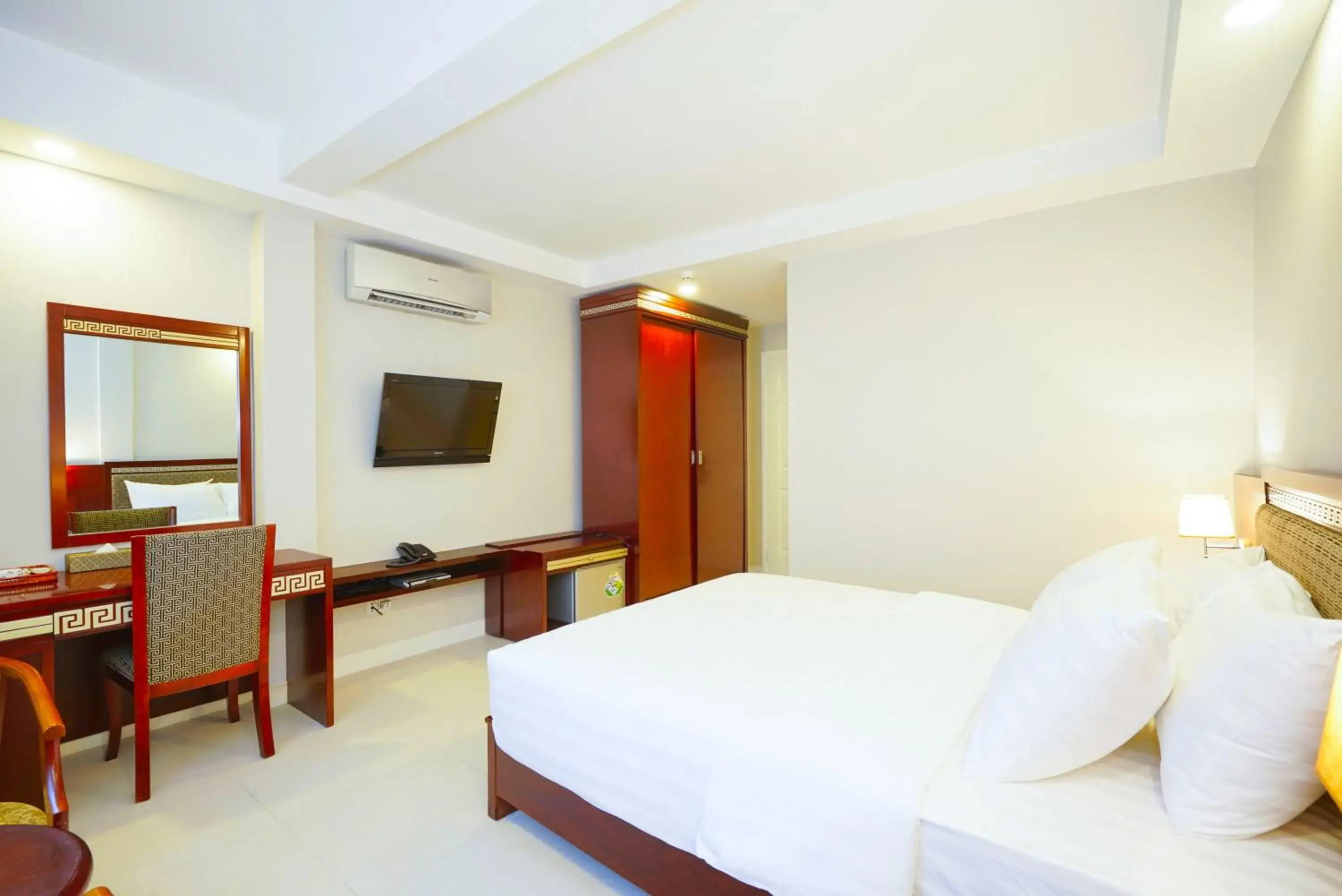 Standard Double Room in Sunshine Boutique Hotel Phu My Hung Standard Double Room in Sunshine Boutique Hotel Phu My Hung