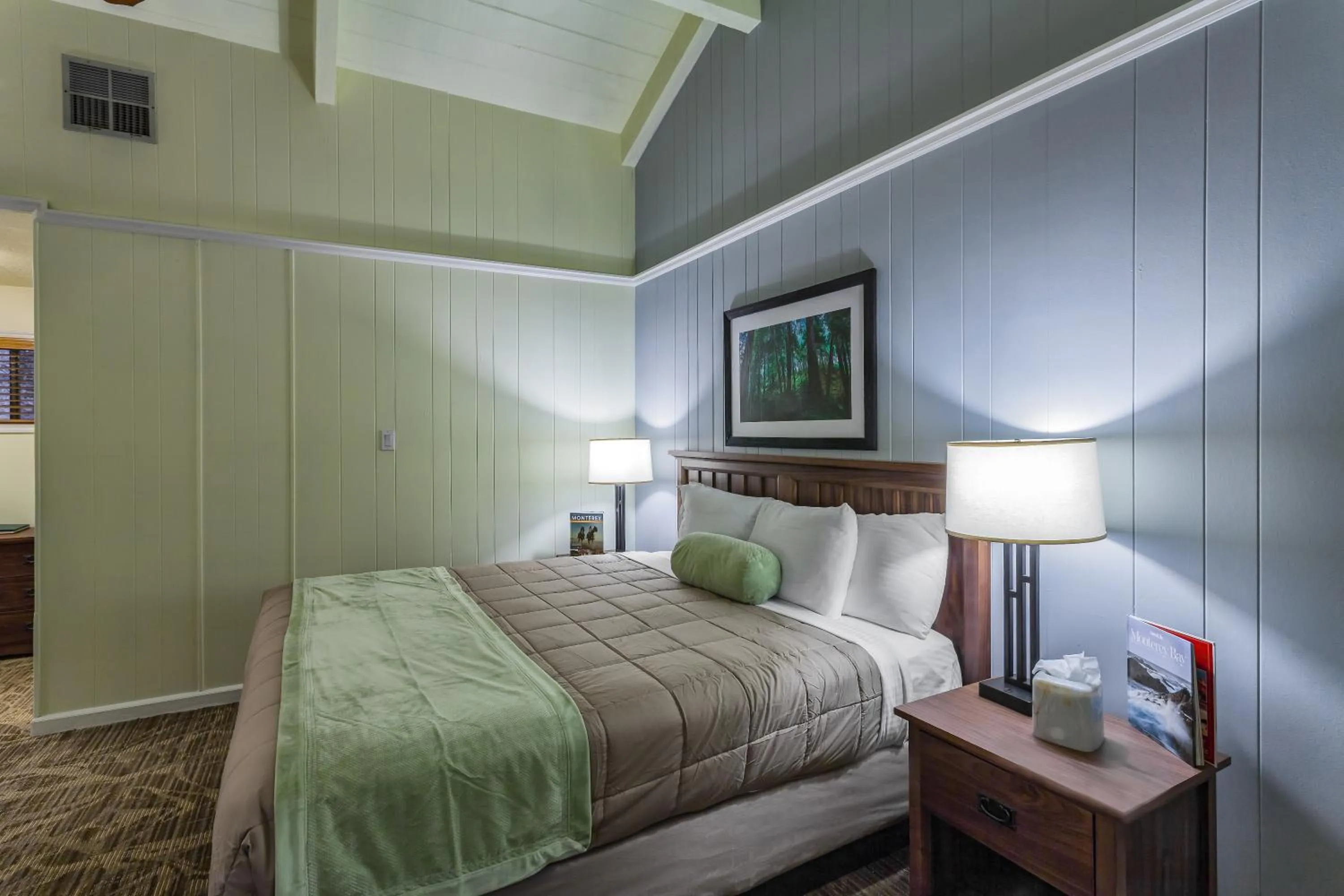 Bed in Big Sur Lodge