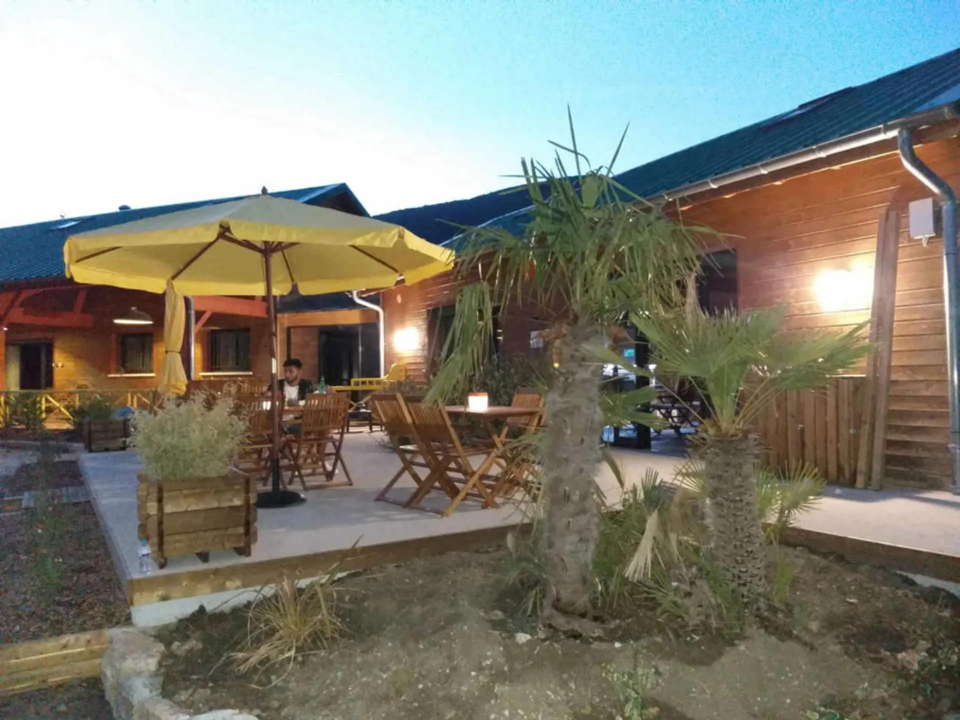 Patio in Les Chalets de Saint Maurice (Dieulefit)