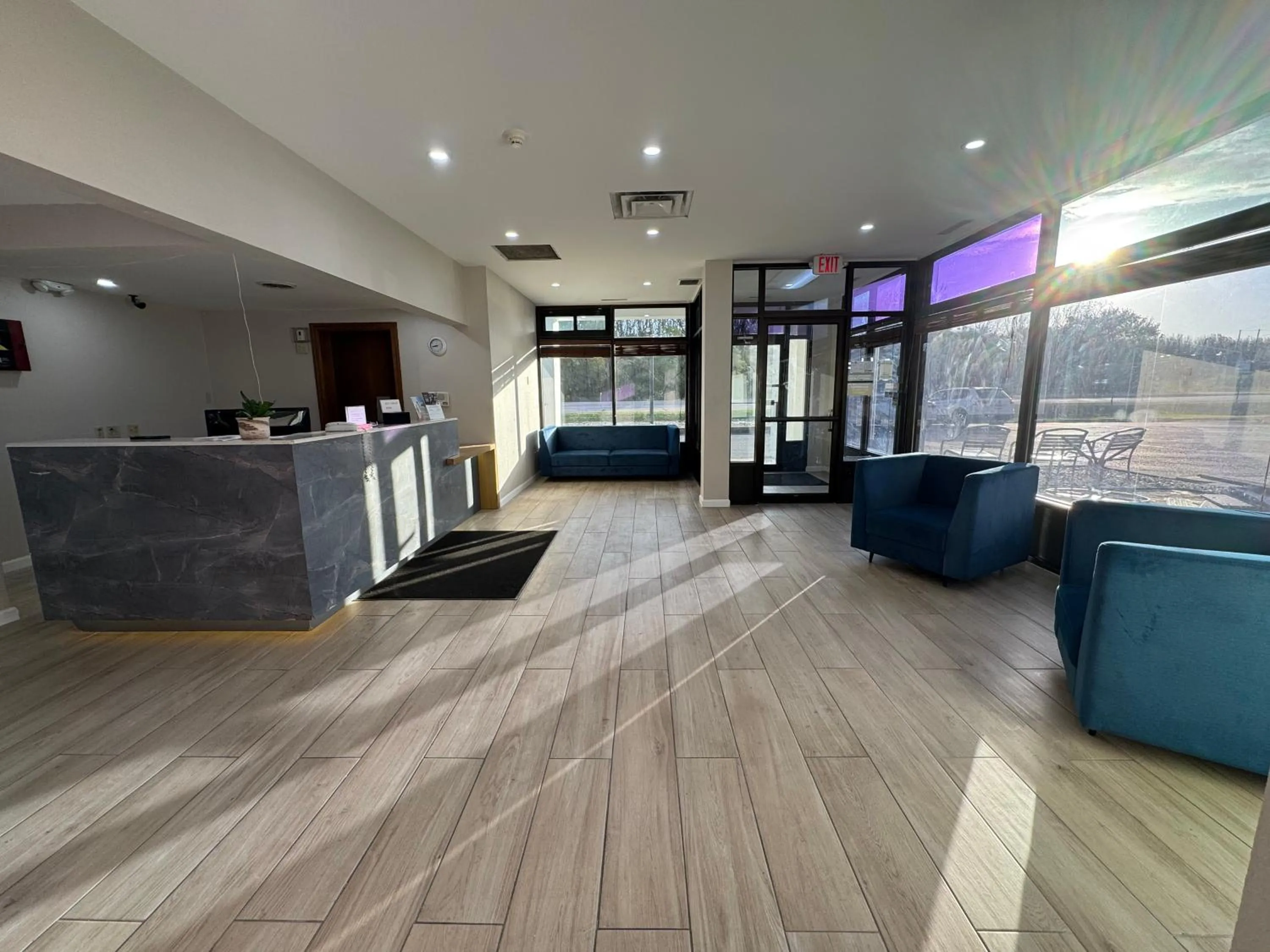 Super 8 by Wyndham Mankato