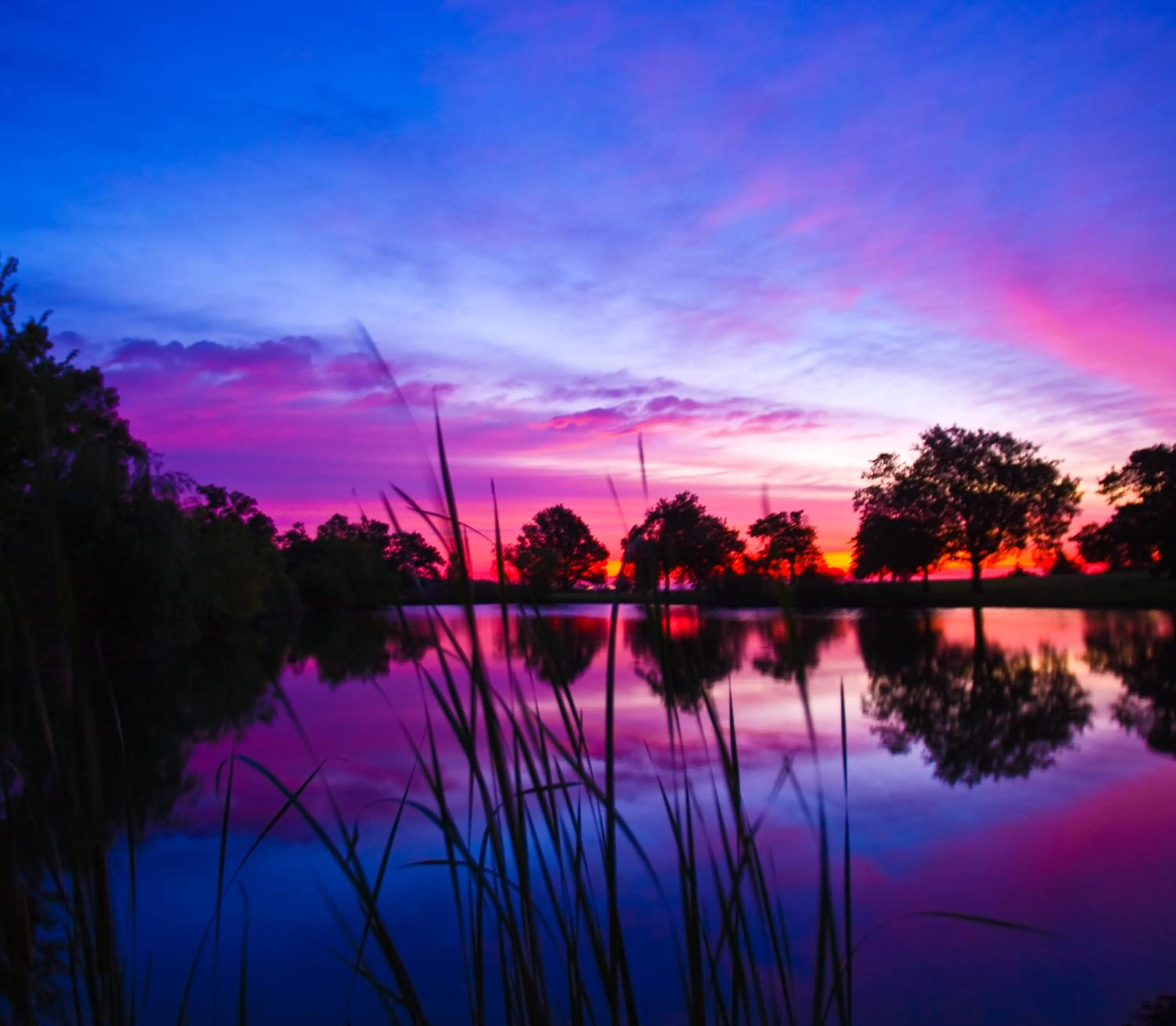 Night in POSTOAK Lodge and Retreat