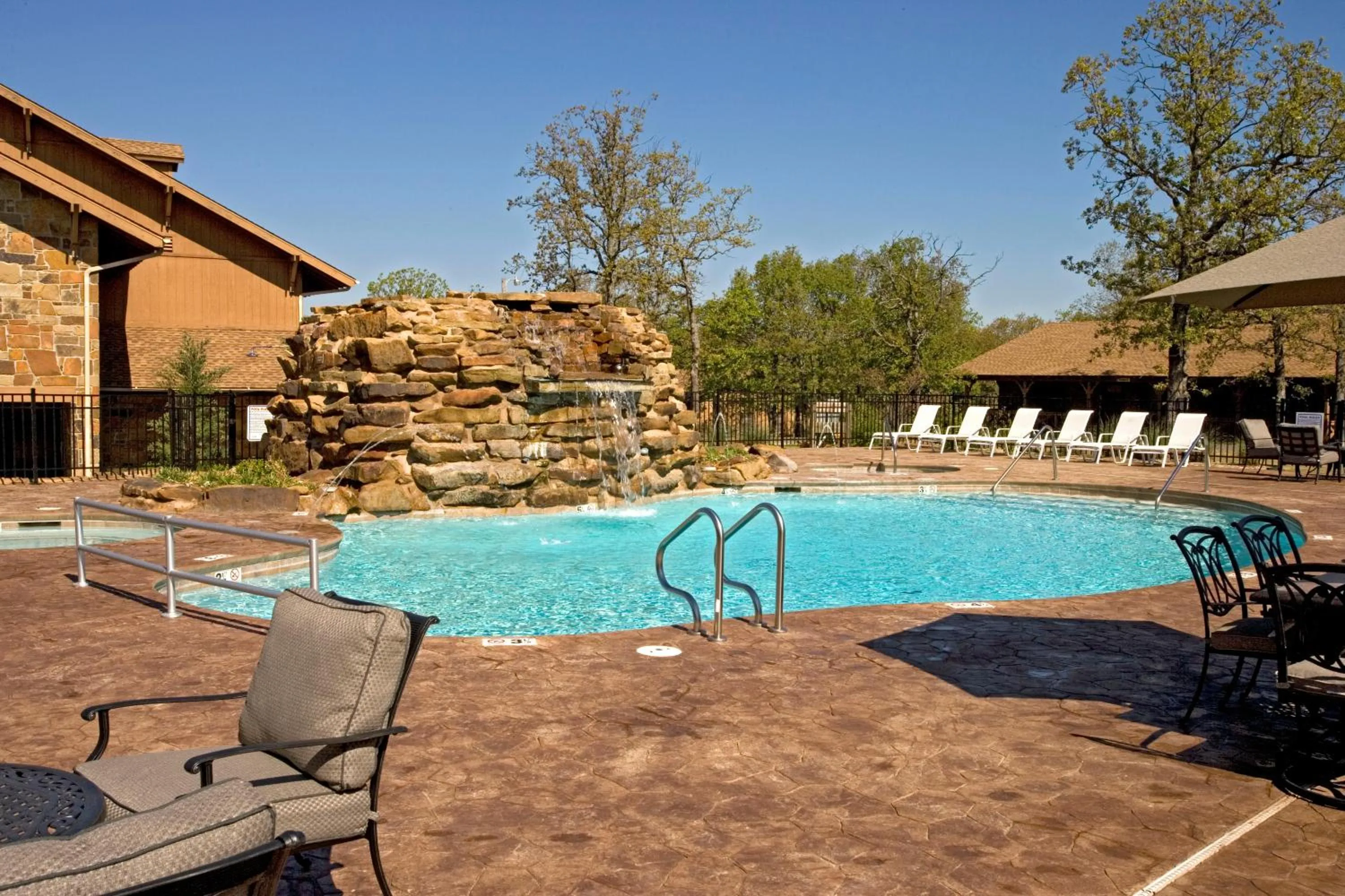 Patio in POSTOAK Lodge and Retreat