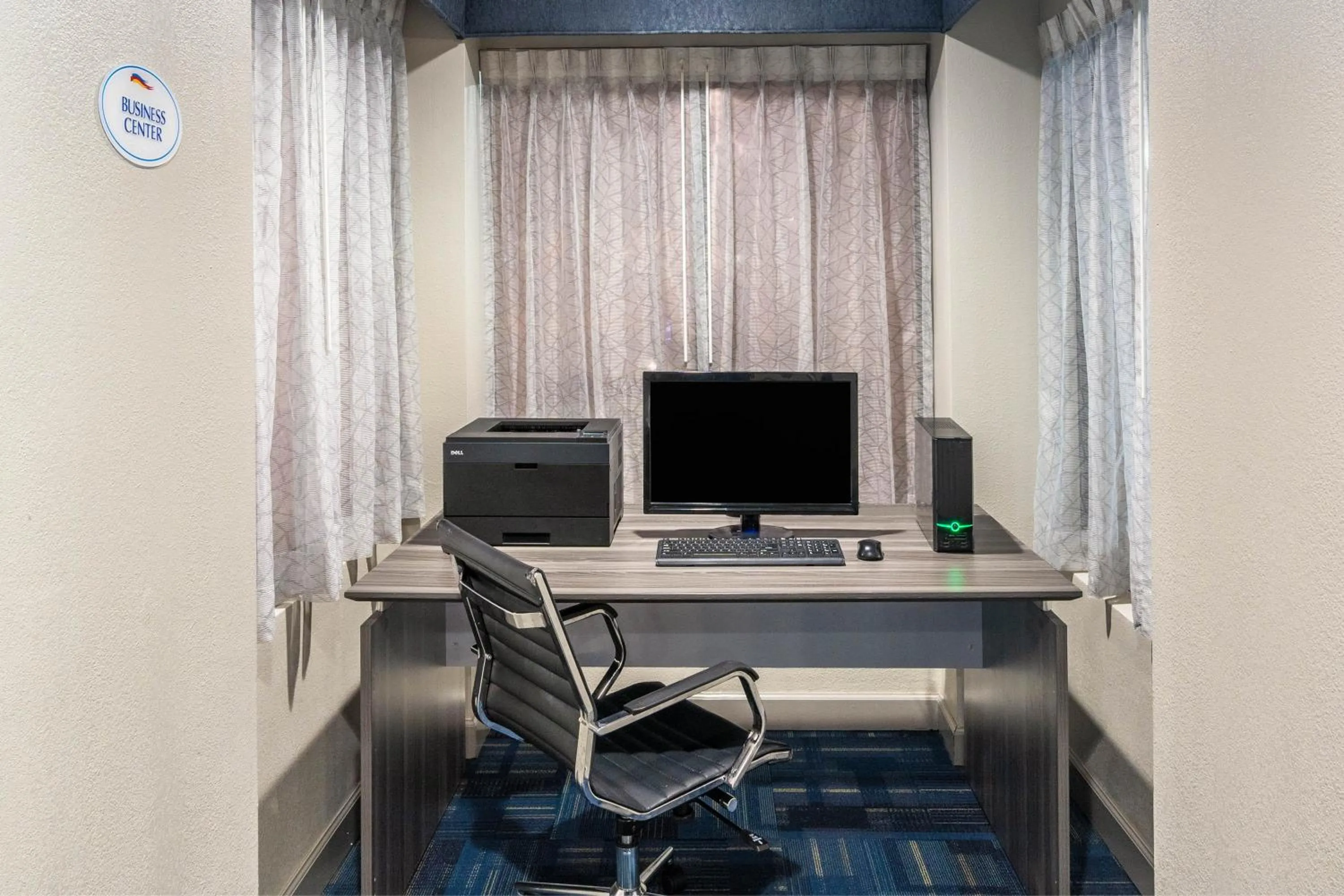 Business facilities in Baymont by Wyndham Tupelo