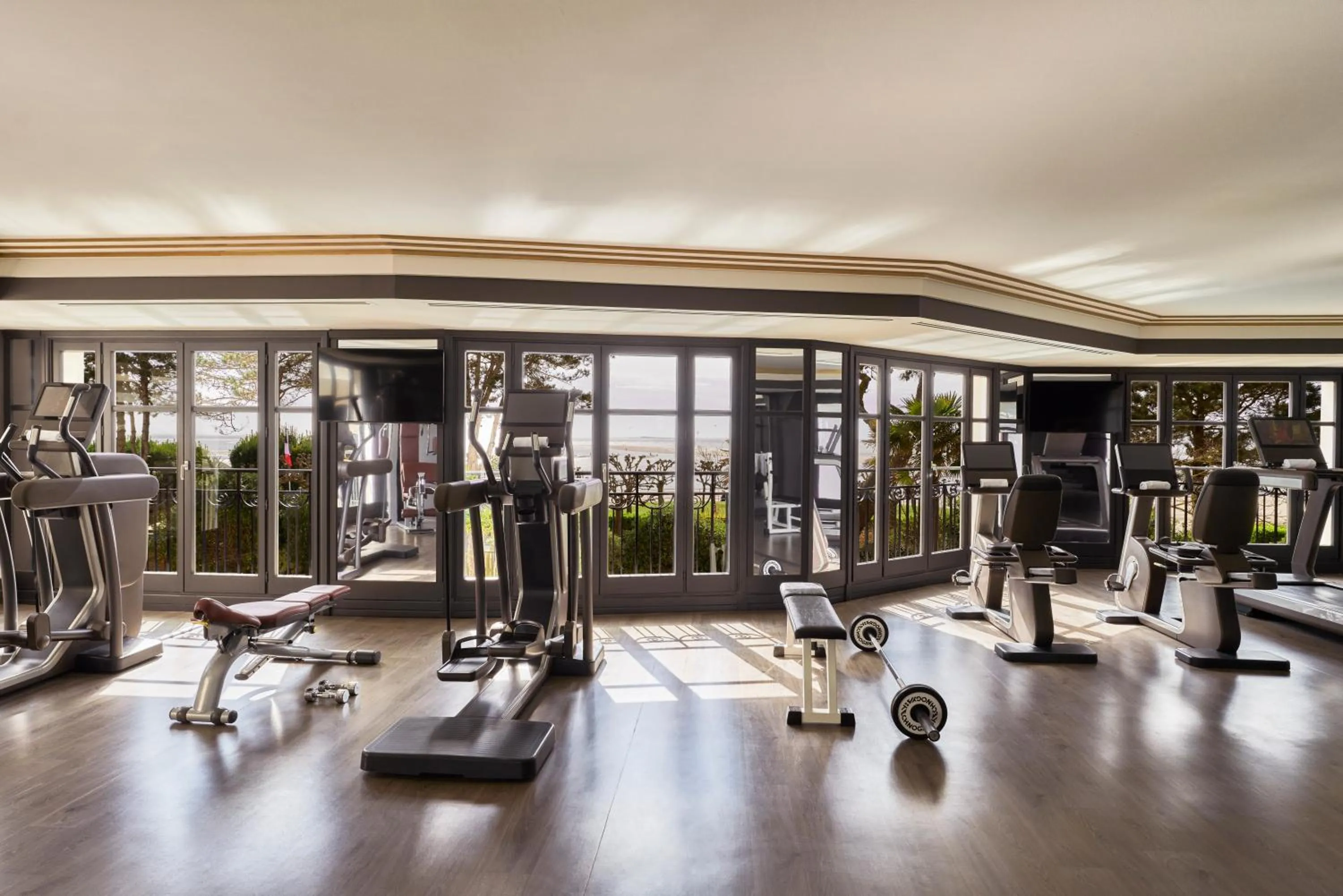 Fitness centre/facilities in Hôtel Barrière L'Hermitage