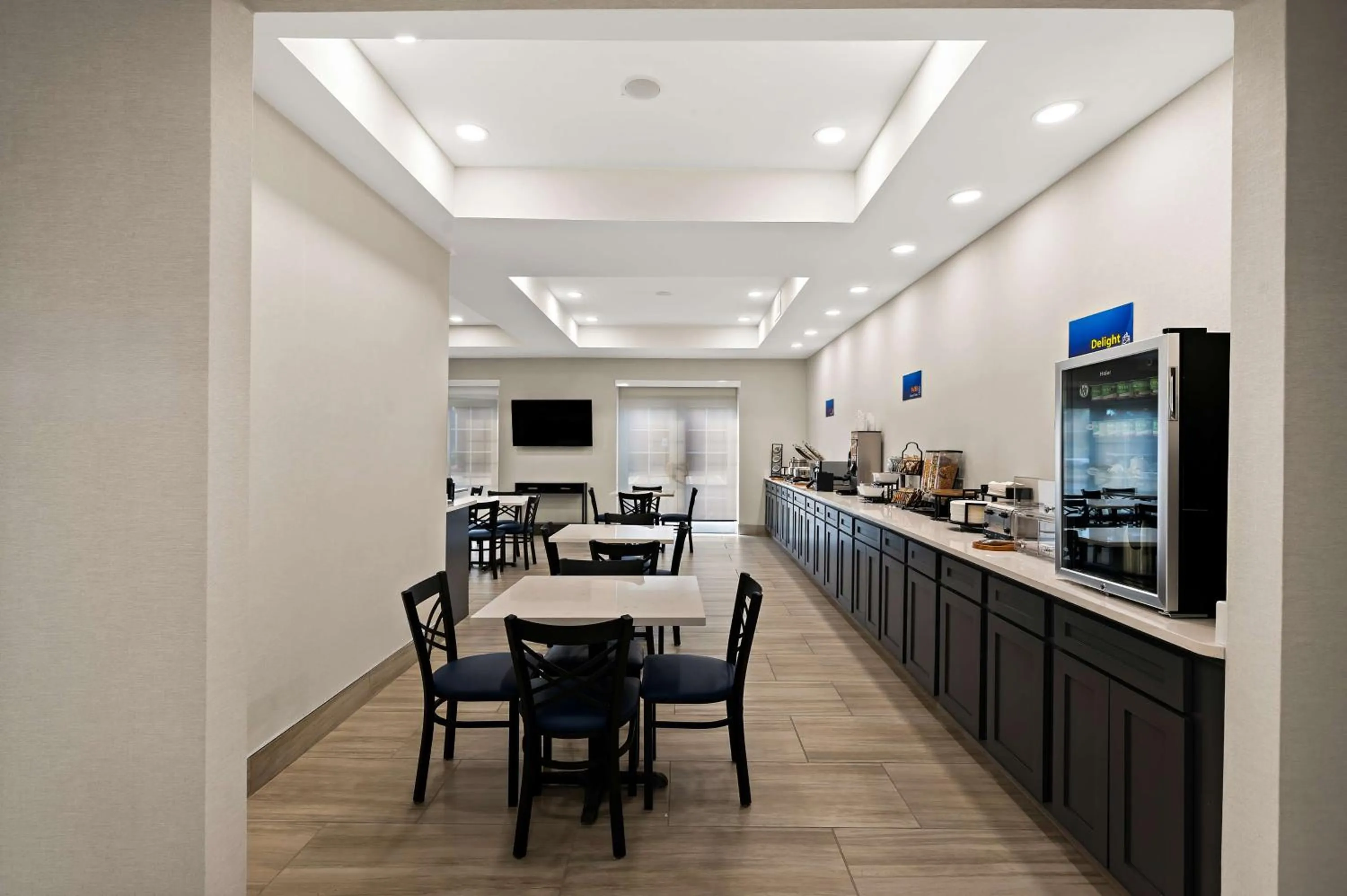 Breakfast in Best Western Shackleford