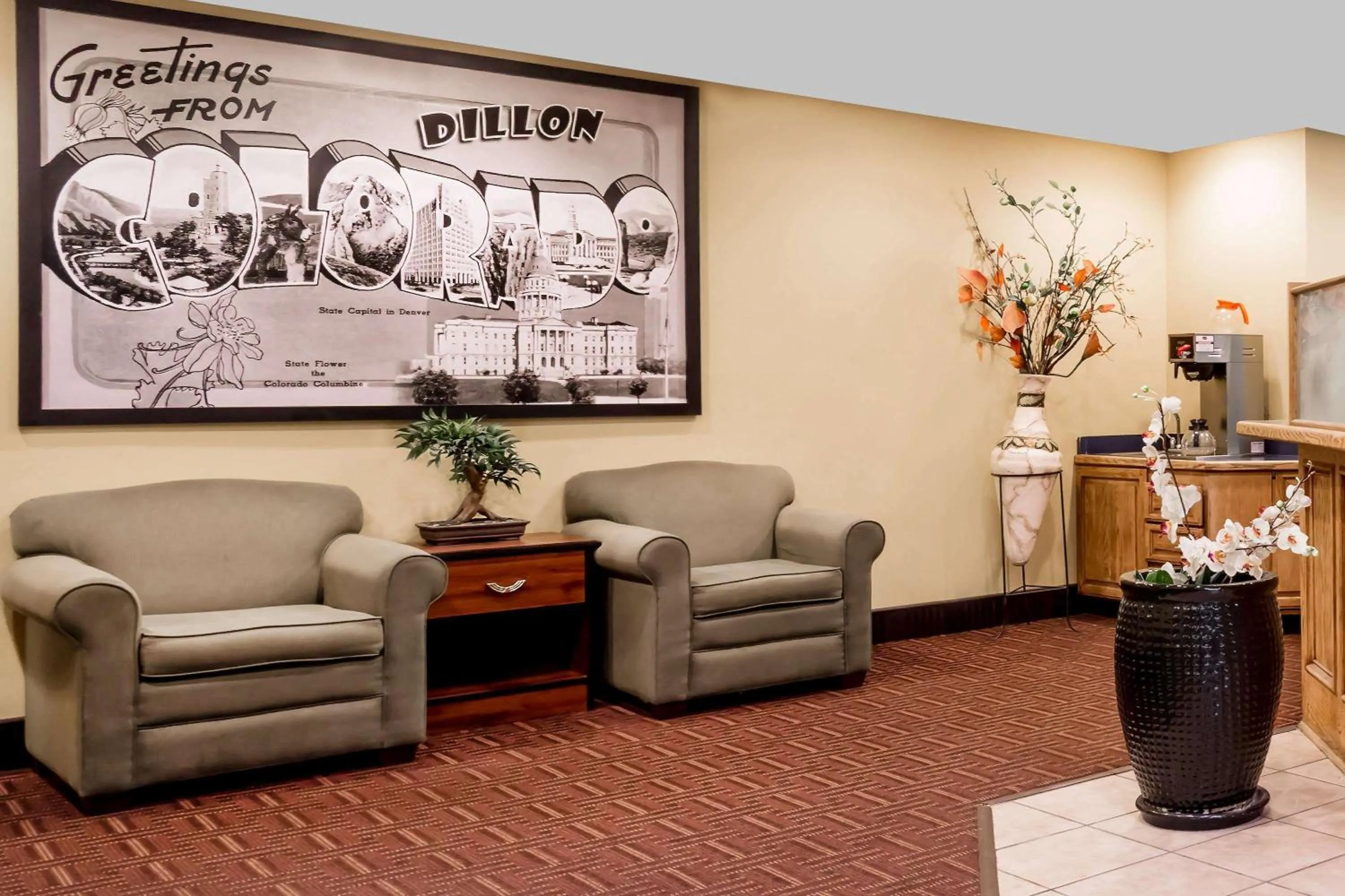 Lobby or reception in Super 8 by Wyndham Dillon/Breckenridge Area