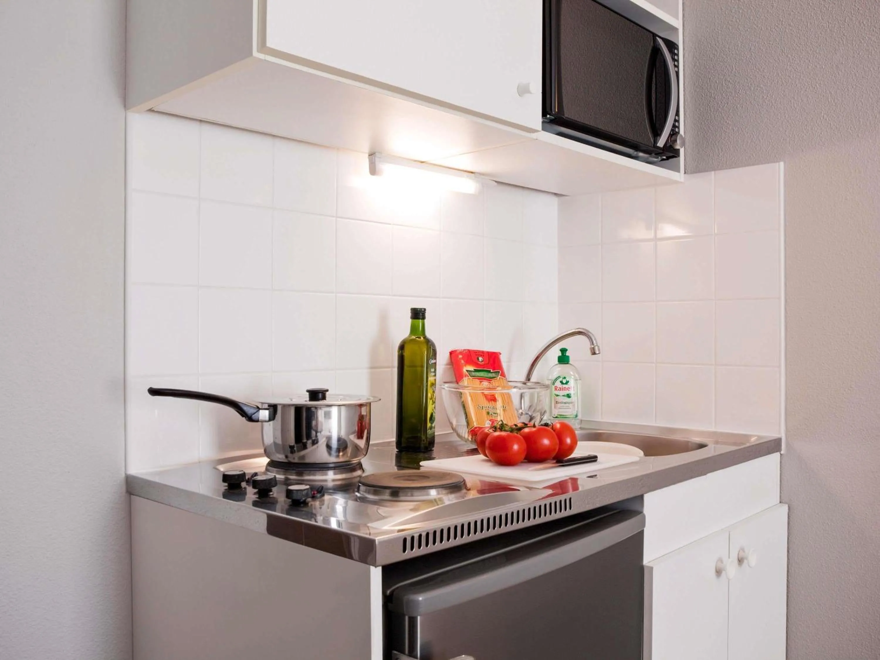 Property building in Aparthotel Adagio Access Paris Maisons-Alfort