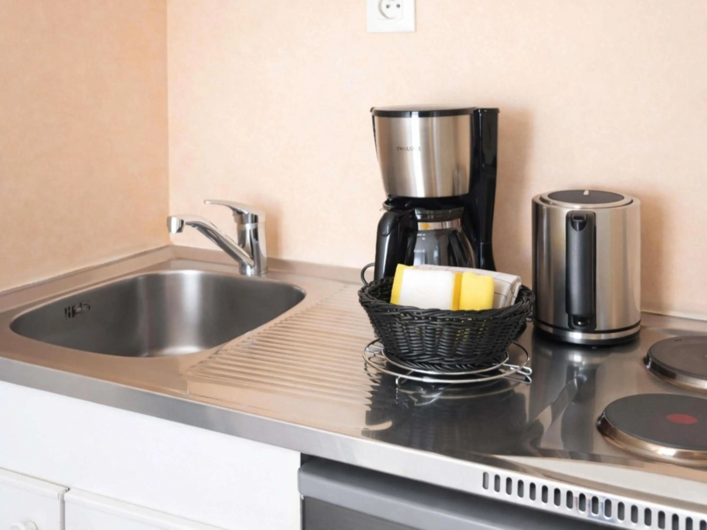 Bedroom in Aparthotel Adagio Access Paris Maisons-Alfort