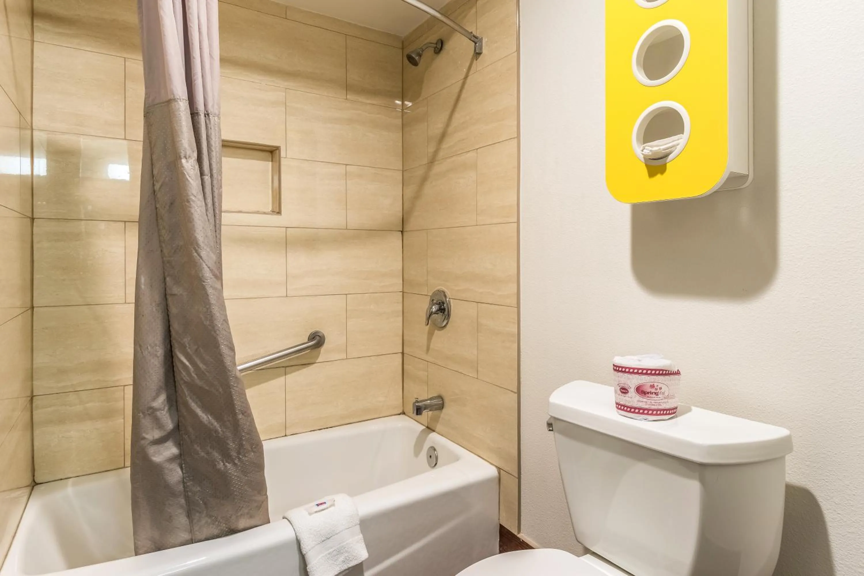 Motel 6-Oceanside, CA, Marina