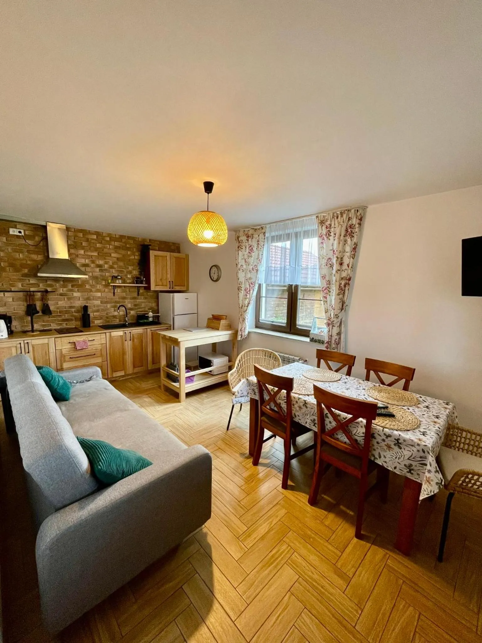 Wypoczynek pod Lipami