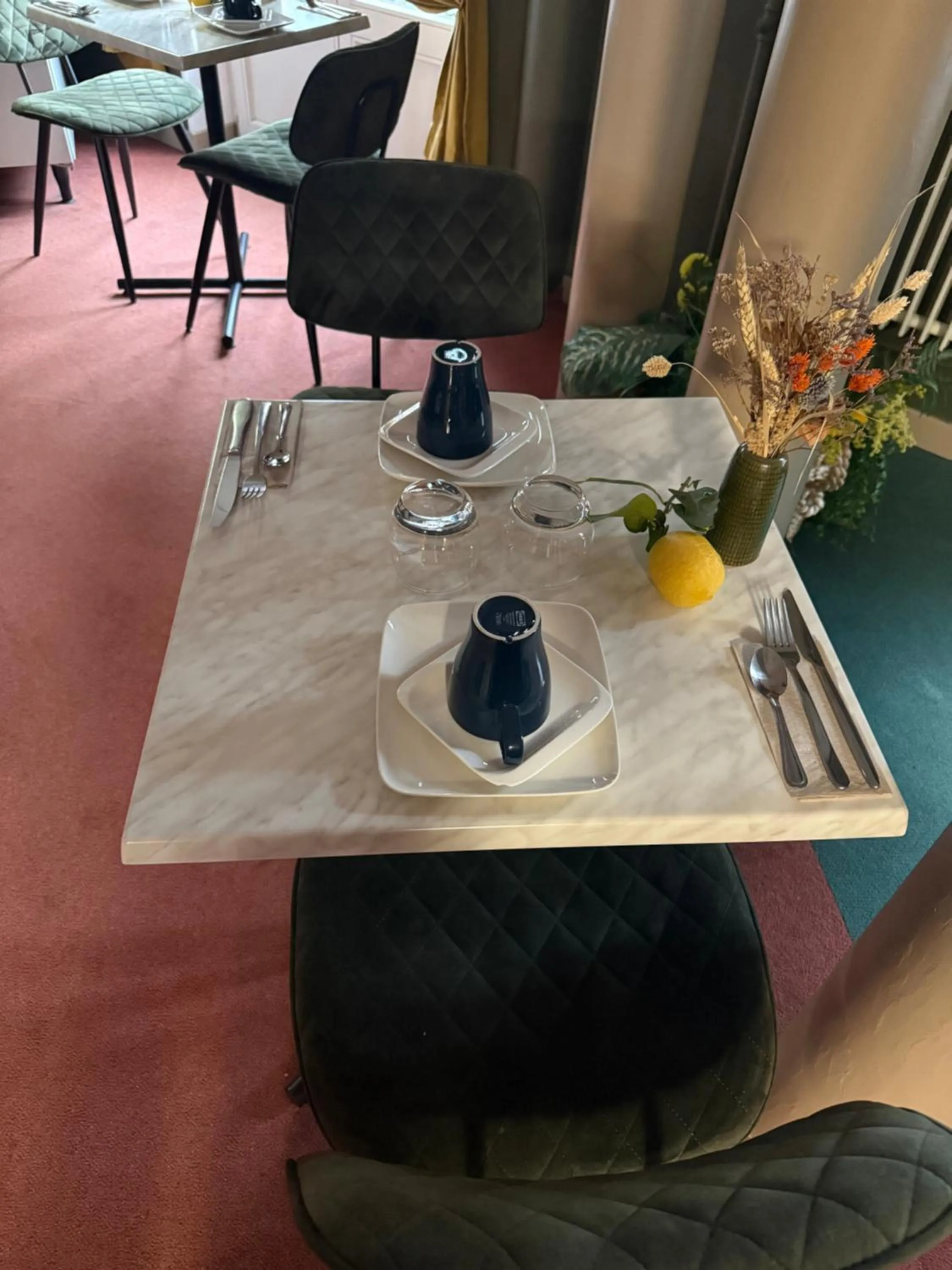 Breakfast in Hôtel Escurial - Centre Gare