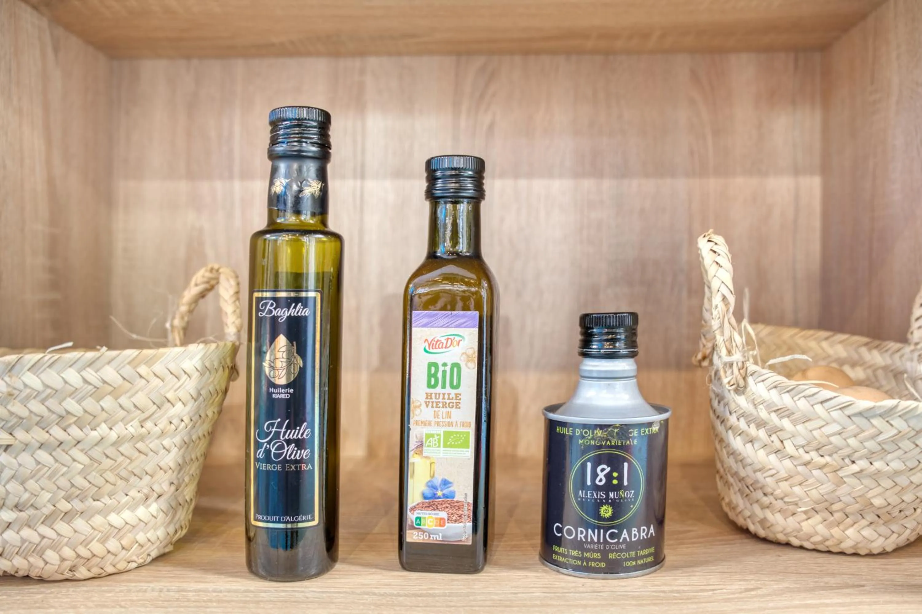 Food and drinks in Hôtel Escurial - Centre Gare