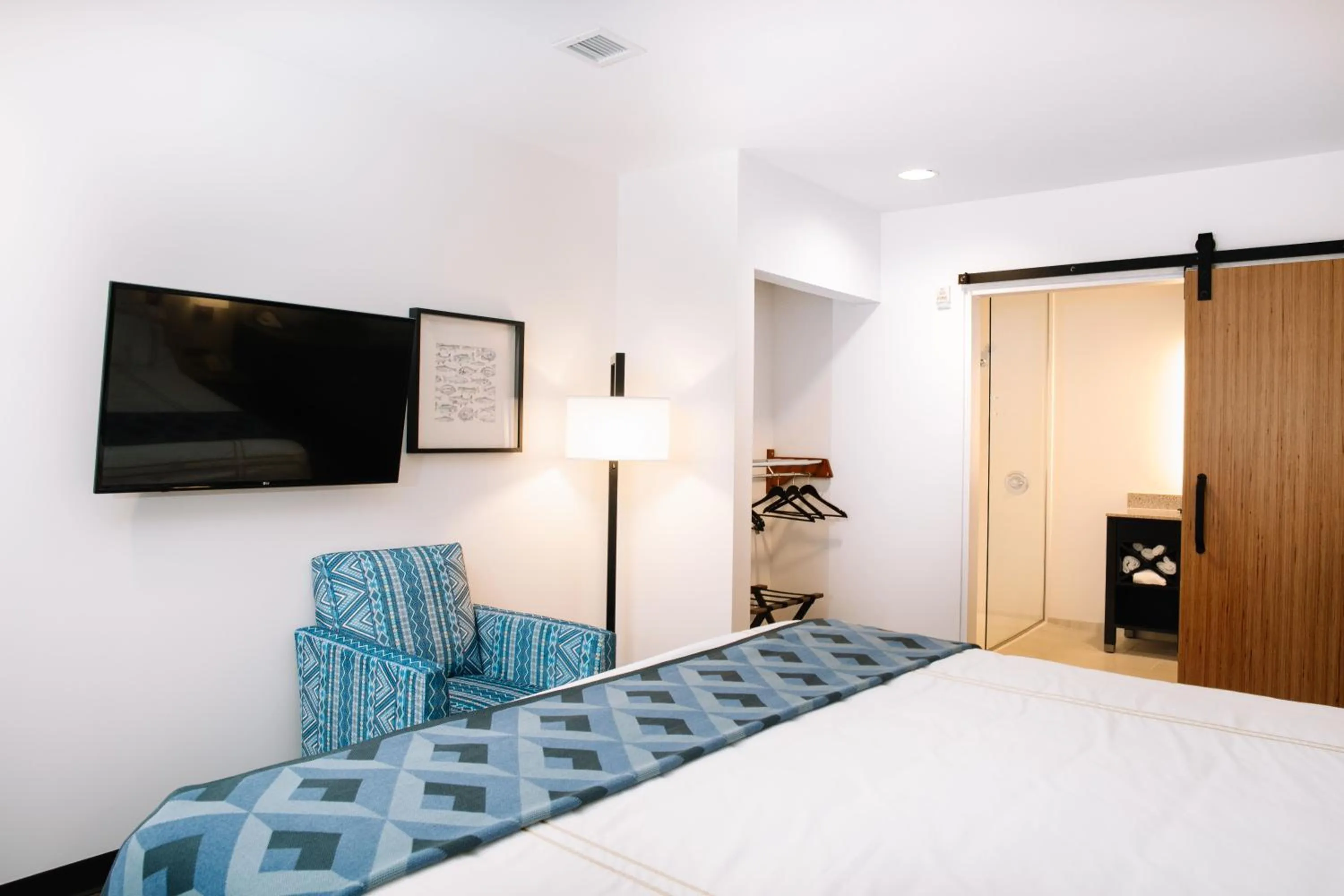 Bed in Little Ocmulgee State Park and Lodge