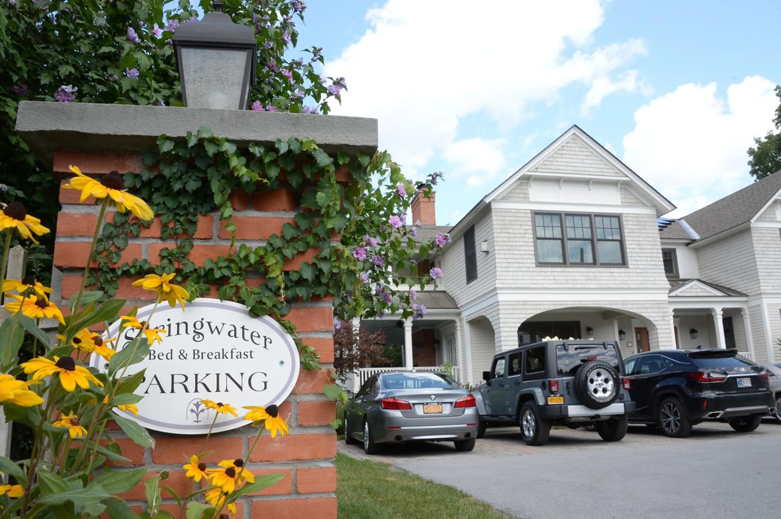 Property building in The Springwater Bed and Breakfast