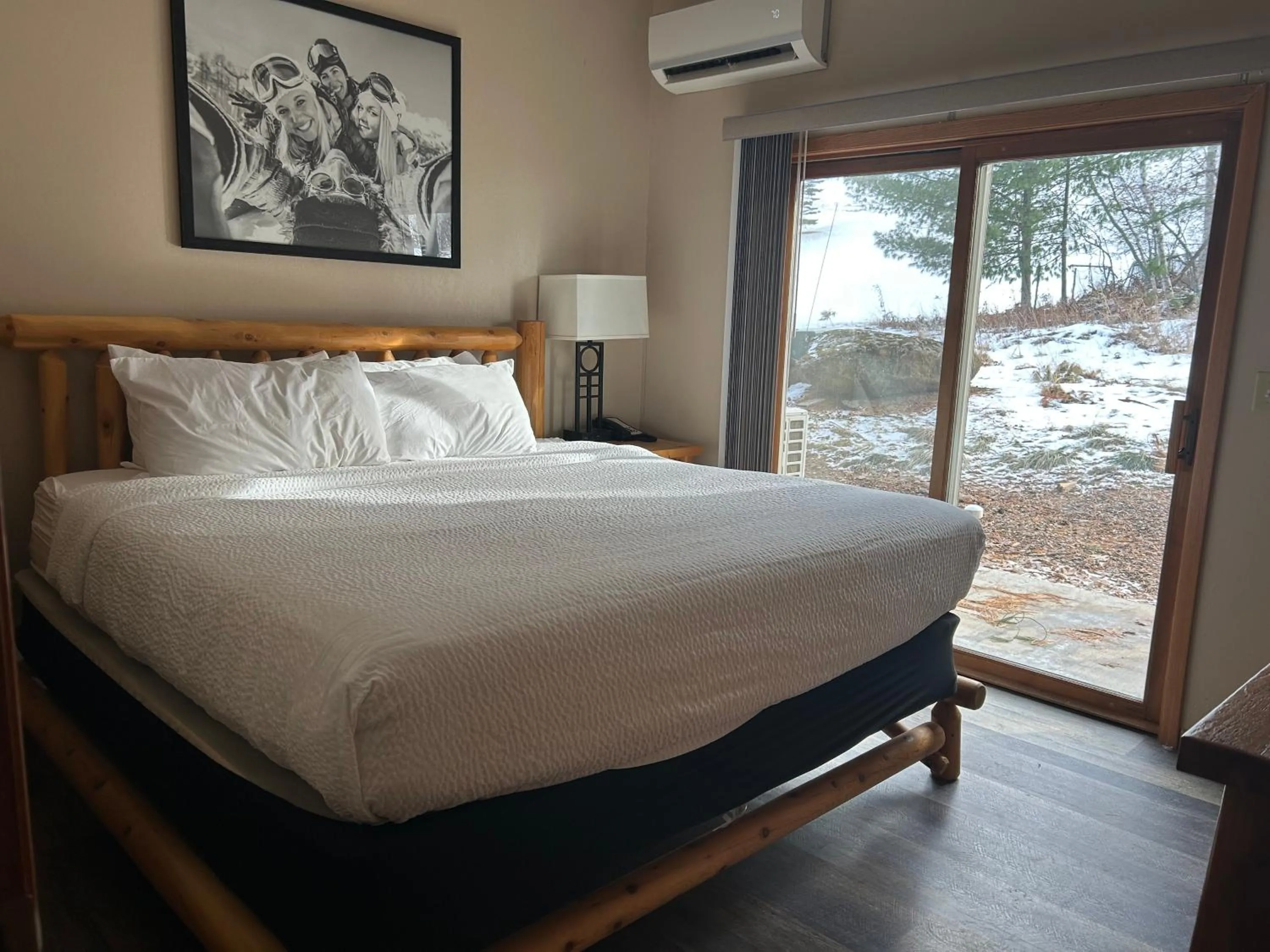 Bedroom, Bed in Pine Mountain Resort