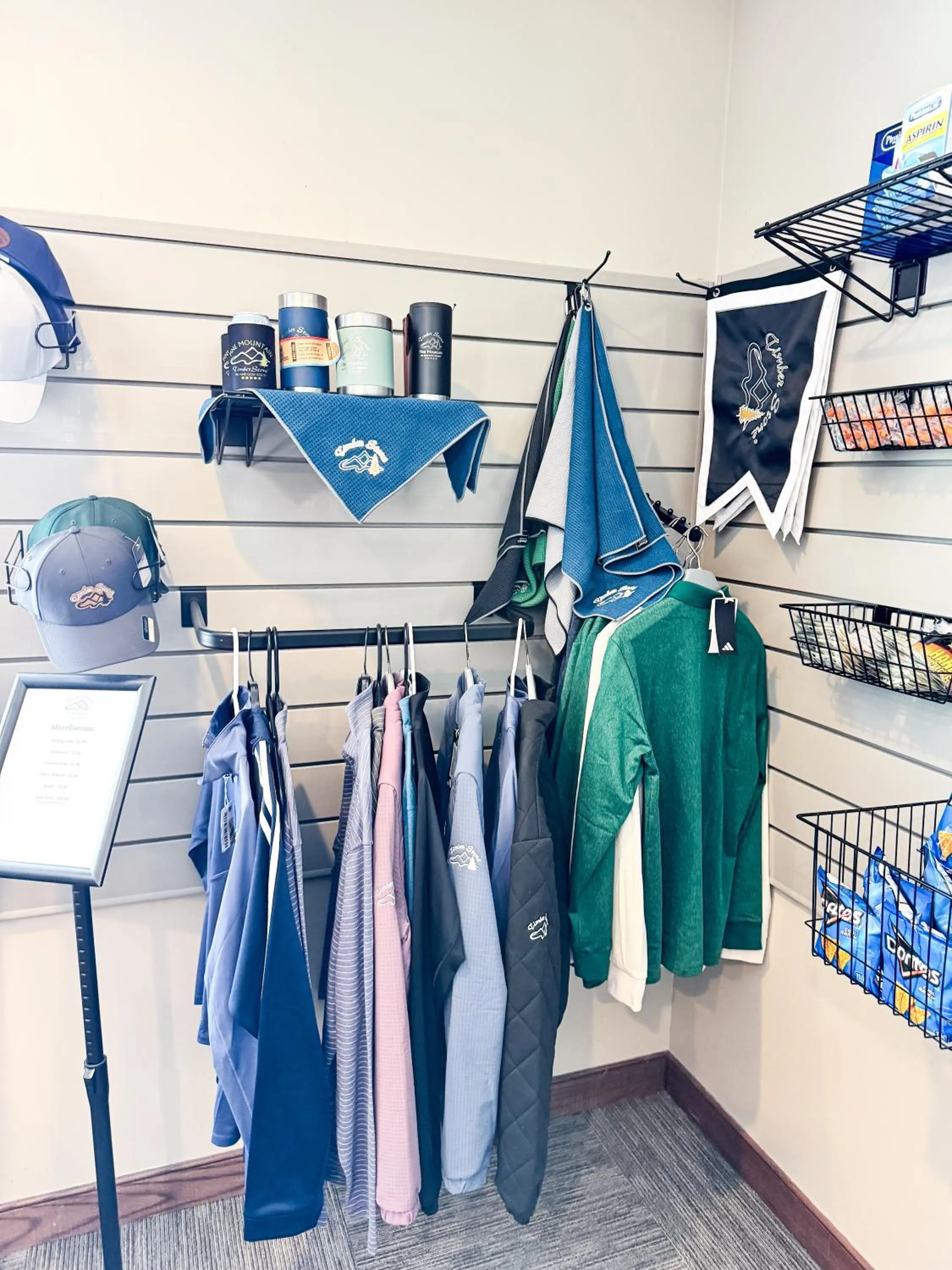 On-site shops in Pine Mountain Resort