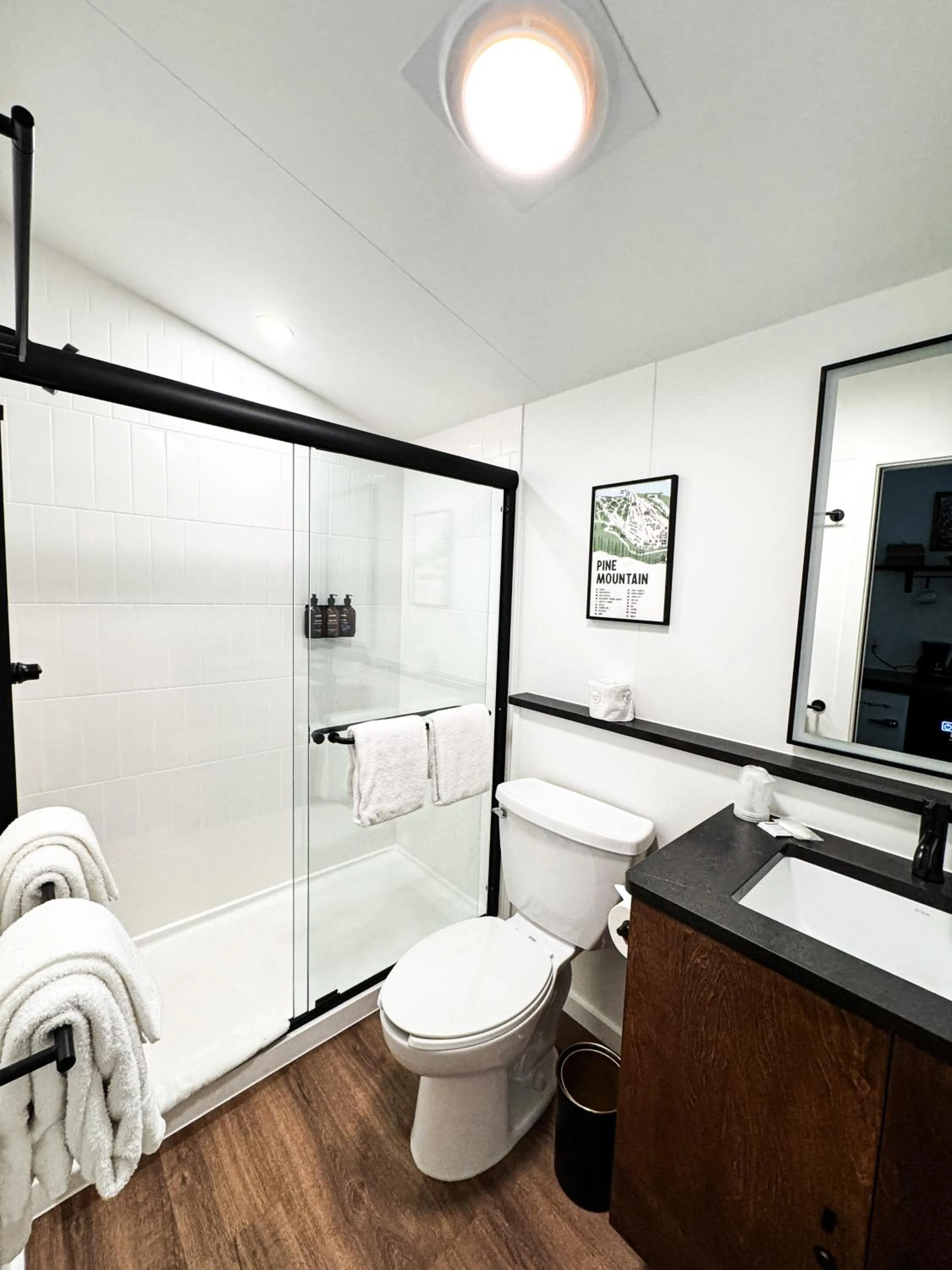 Bathroom in Pine Mountain Resort