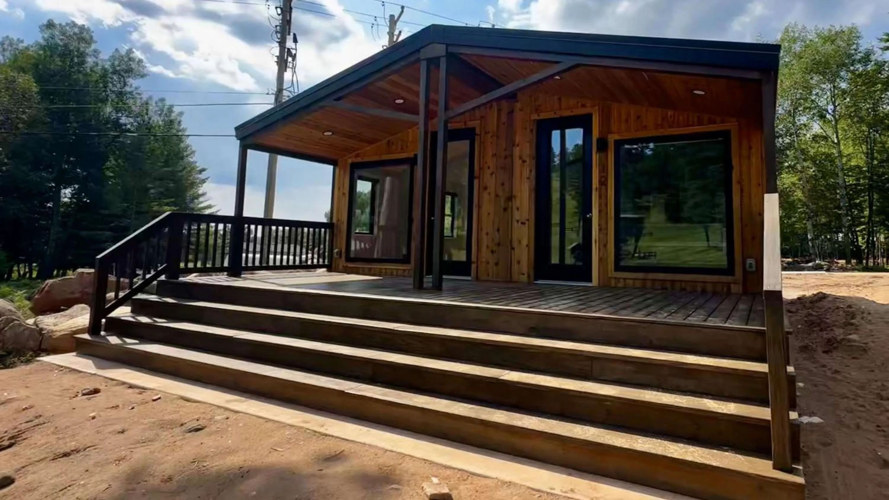 Photo of the whole room in Pine Mountain Resort